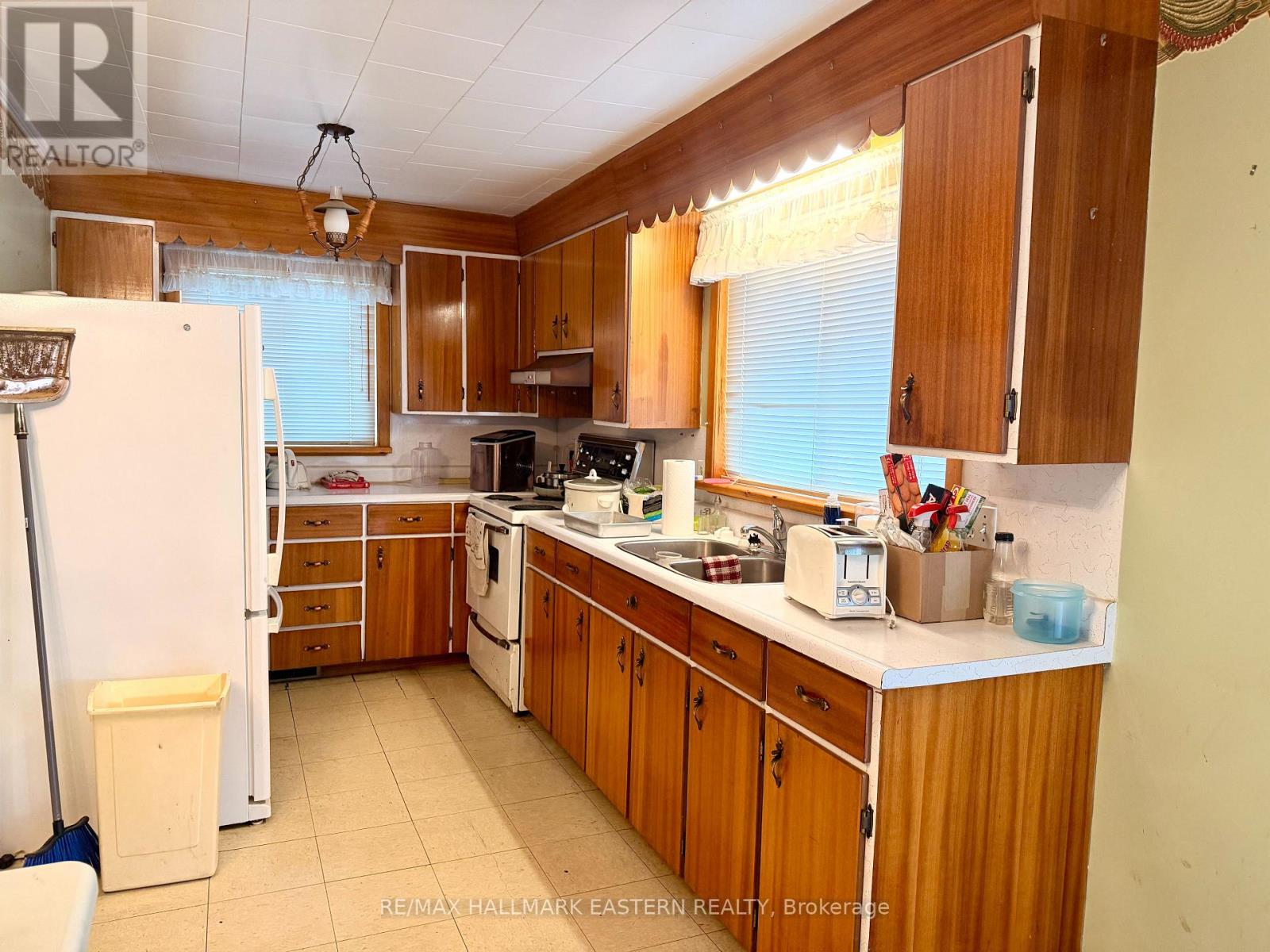2 George Street E, Kawartha Lakes (Lindsay), Ontario  K9V 1W1 - Photo 6 - X13228868