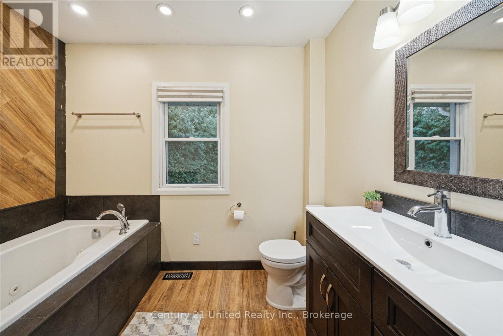 266 Greenwood Road, Otonabee-South Monaghan, Ontario  K9J 6Y3 - Photo 23 - X13229892