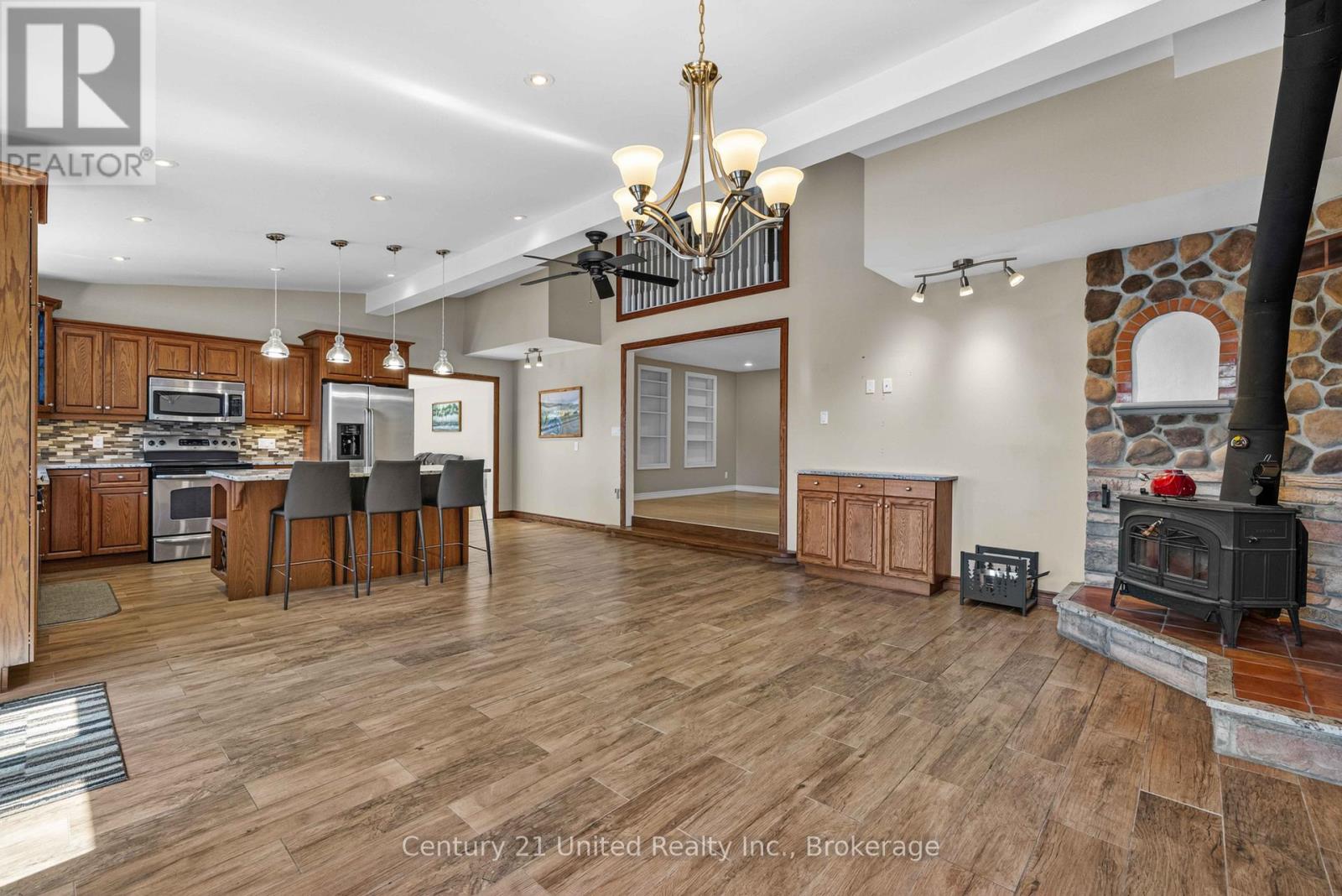 825 Southview Drive, Otonabee-South Monaghan, Ontario  K0L 1B0 - Photo 7 - X13229958