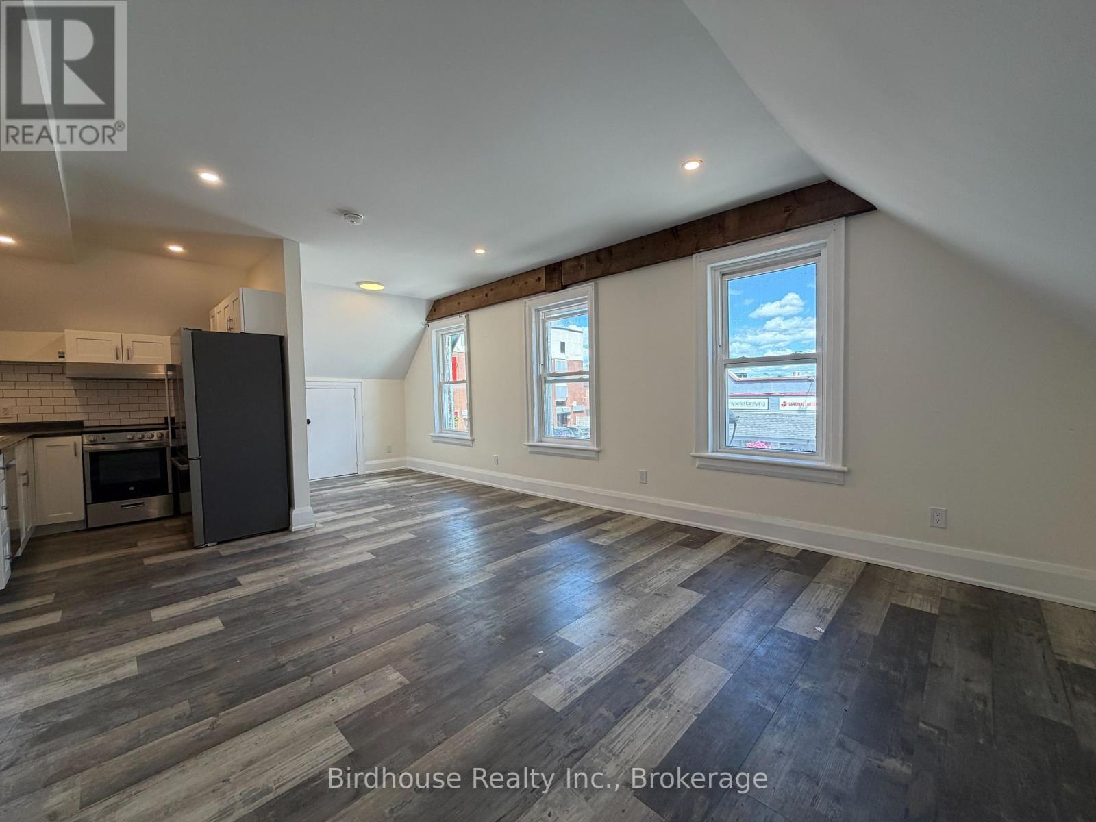 Unit 1-19 - 19 Cambridge Street S, Kawartha Lakes (Lindsay), Ontario  K9V 3B7 - Photo 4 - X13230186