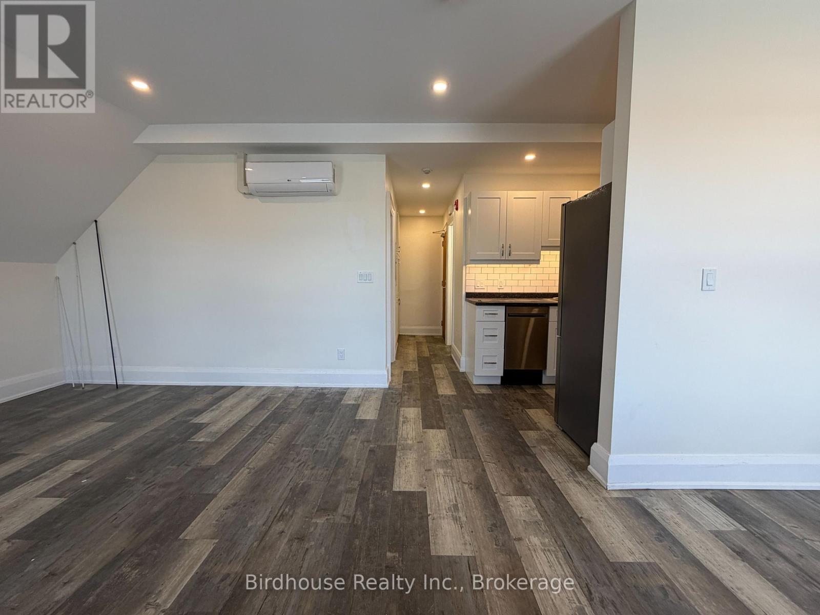Unit 1-19 - 19 Cambridge Street S, Kawartha Lakes (Lindsay), Ontario  K9V 3B7 - Photo 5 - X13230186