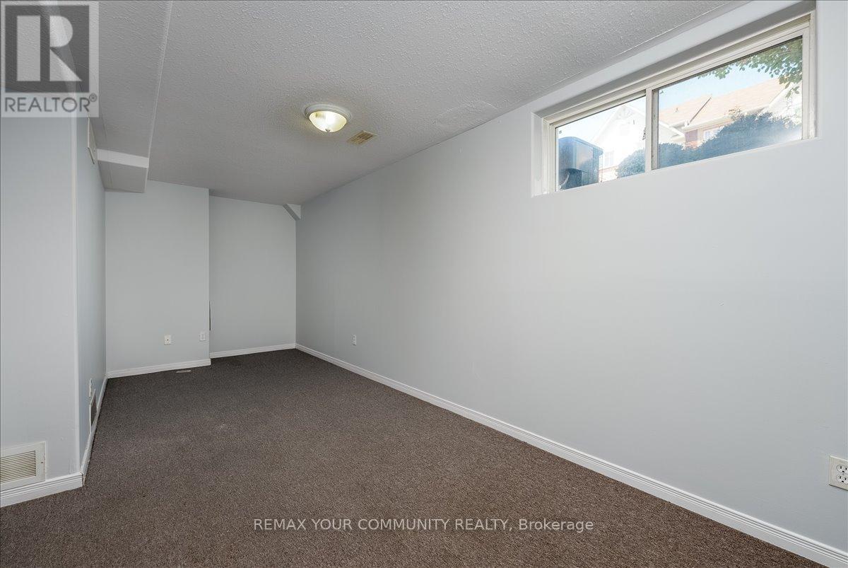 301 - 246 Spillsbury Drive, Peterborough (Otonabee Ward 1), Ontario  K9K 0A1 - Photo 22 - X13231246
