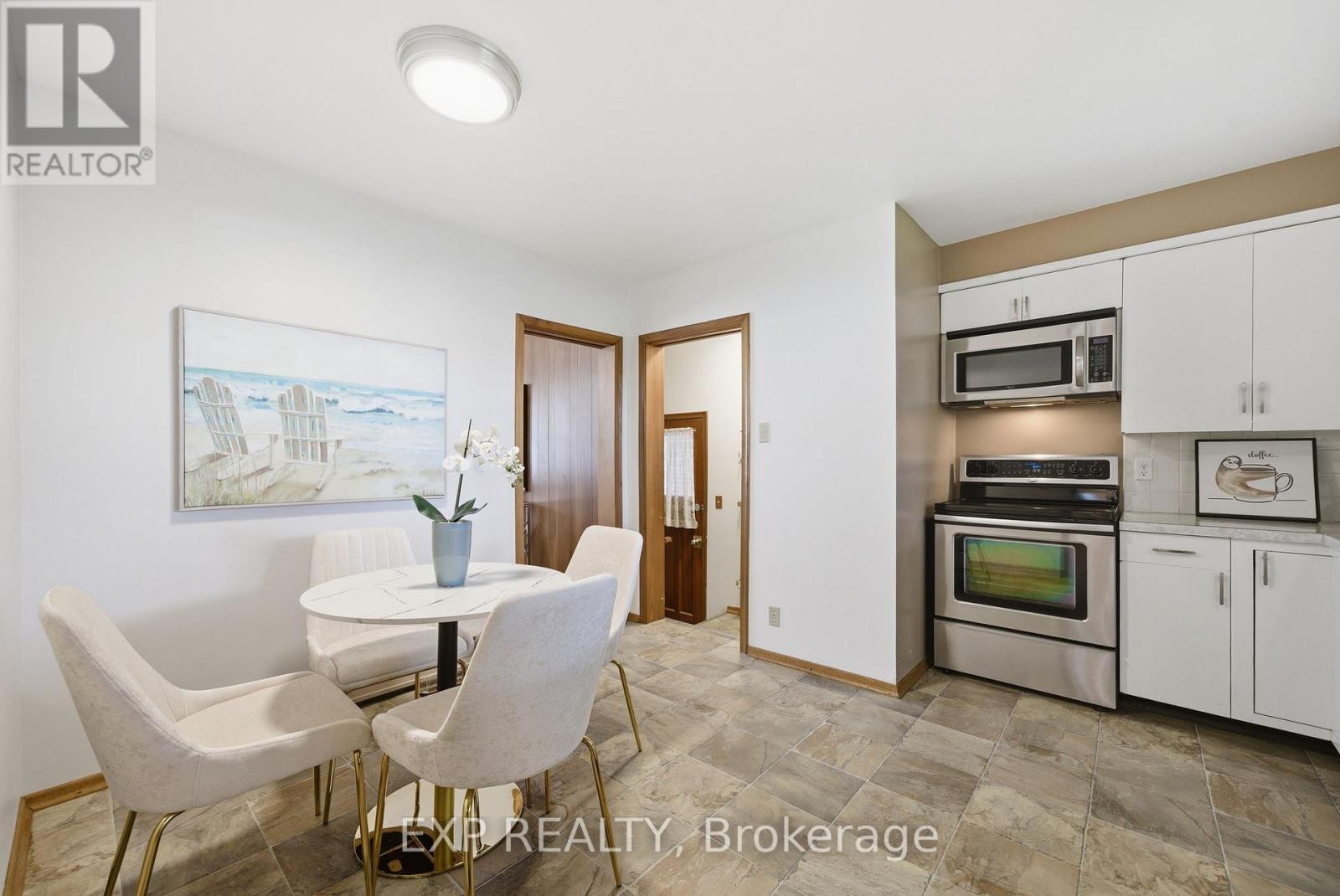 20 Roosevelt Street, Kawartha Lakes (Lindsay), Ontario  K9V 2X7 - Photo 12 - X13232208