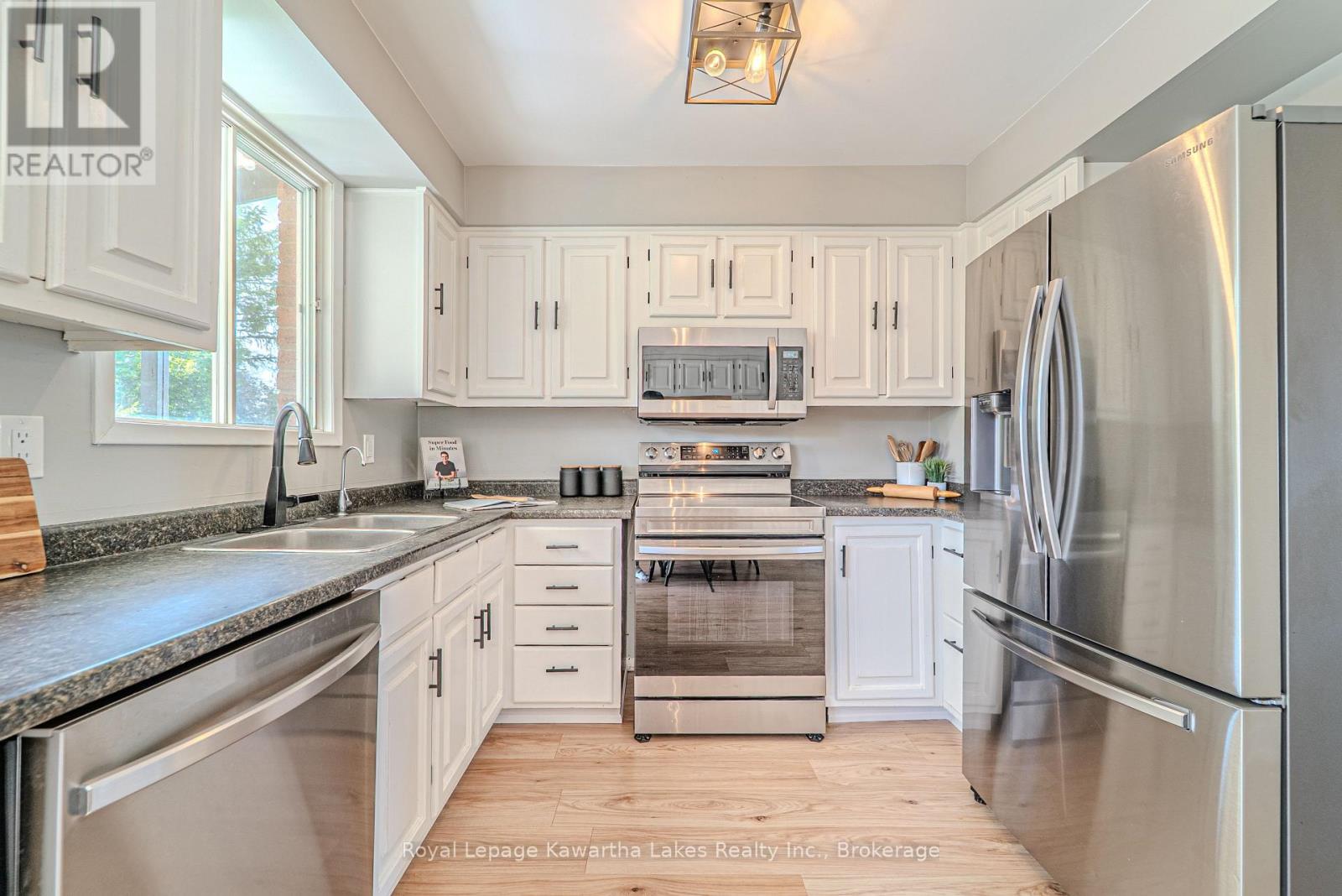 25 Birch Court, Kawartha Lakes (Lindsay), Ontario  K9V 5J3 - Photo 15 - X13232610