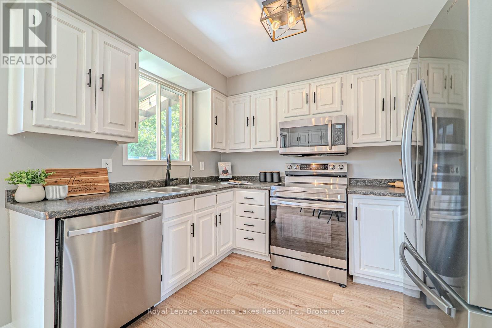25 Birch Court, Kawartha Lakes (Lindsay), Ontario  K9V 5J3 - Photo 16 - X13232610