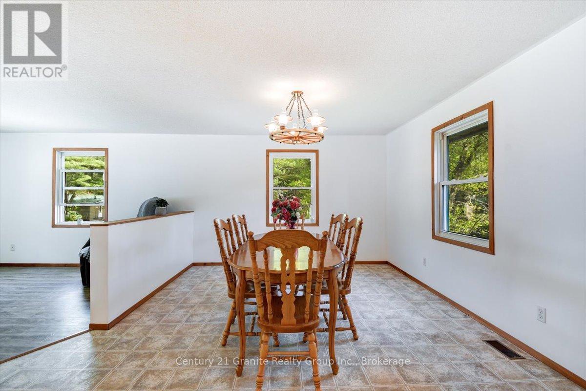 66 Hastings Street S, Bancroft (Bancroft Ward), Ontario  K0L 1C0 - Photo 13 - X13233184