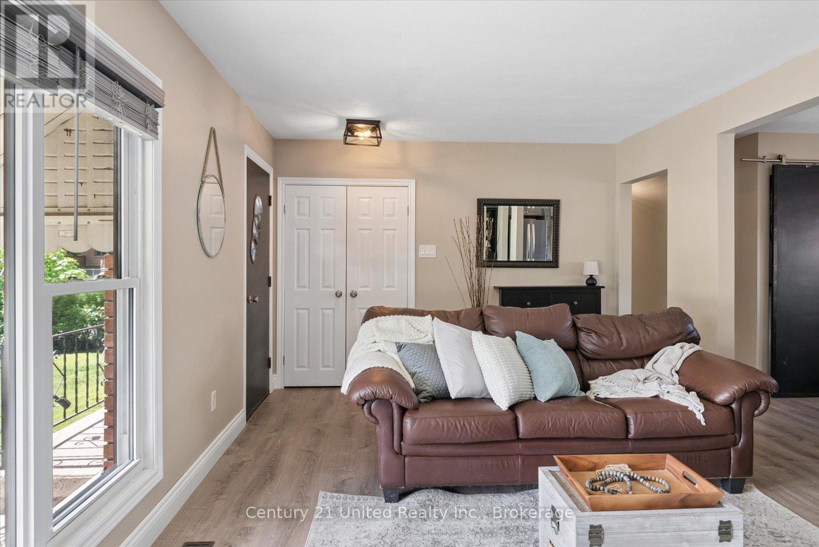 534 Robert Road, Peterborough (Otonabee Ward 1), Ontario  K9J 5T1 - Photo 10 - X13233294