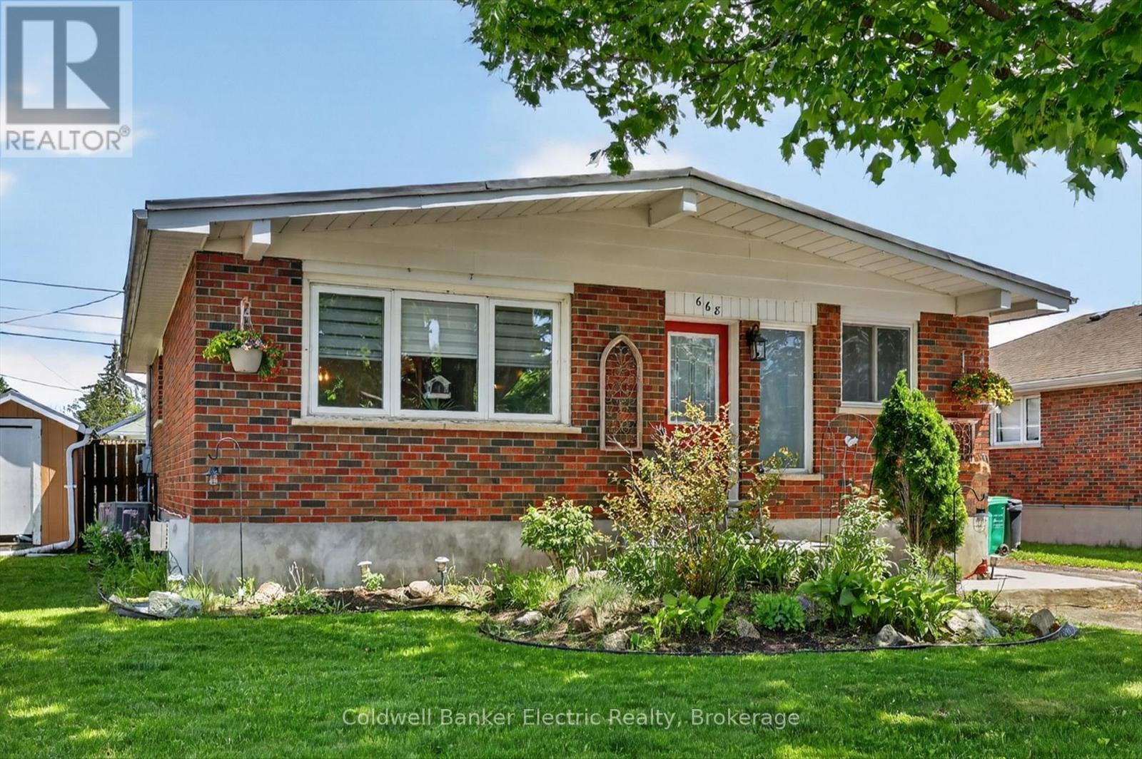 668 Barbara Crescent, Peterborough (Otonabee Ward 1), Ontario  K9J 3X5 - Photo 4 - X13233702