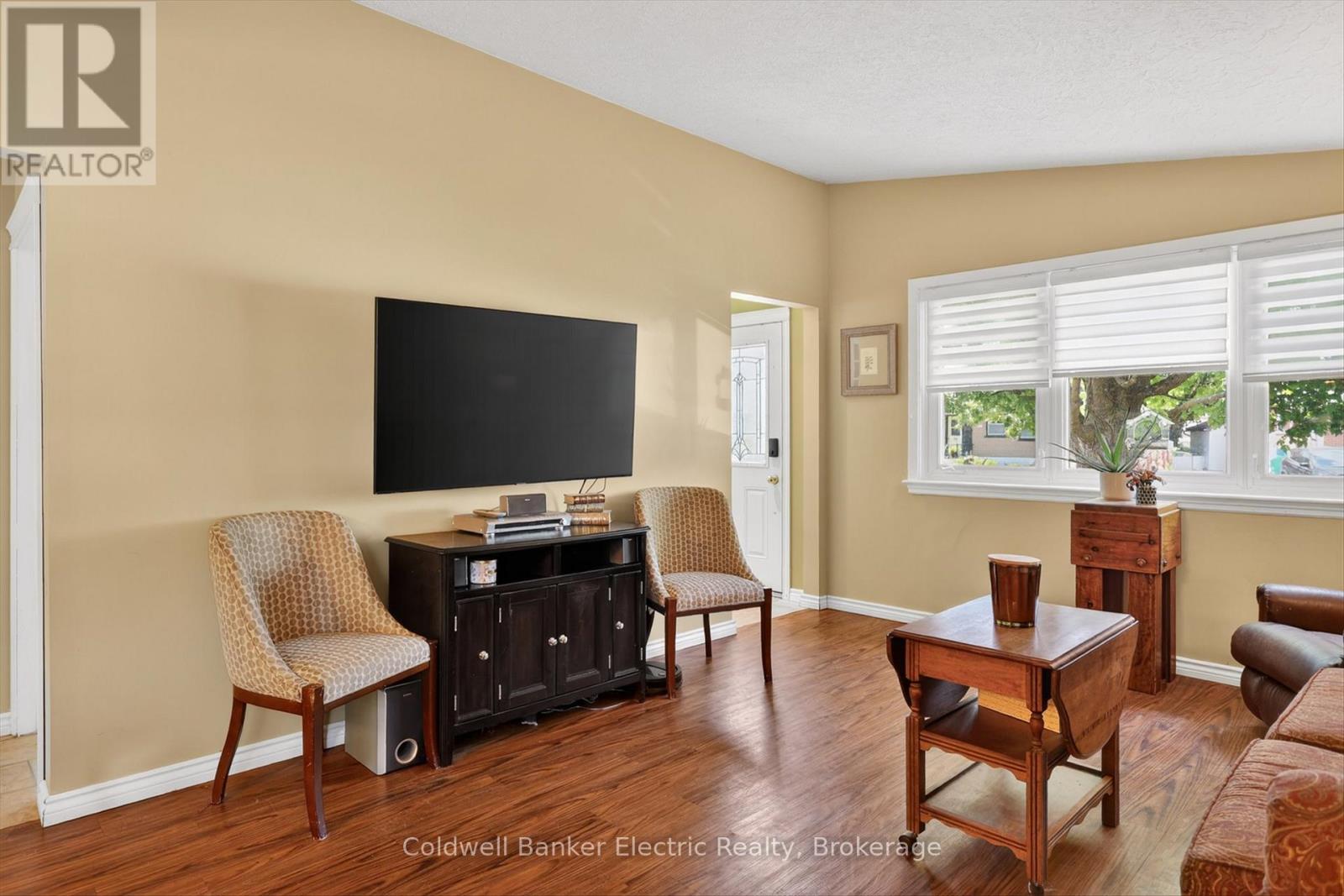 668 Barbara Crescent, Peterborough (Otonabee Ward 1), Ontario  K9J 3X5 - Photo 9 - X13233702