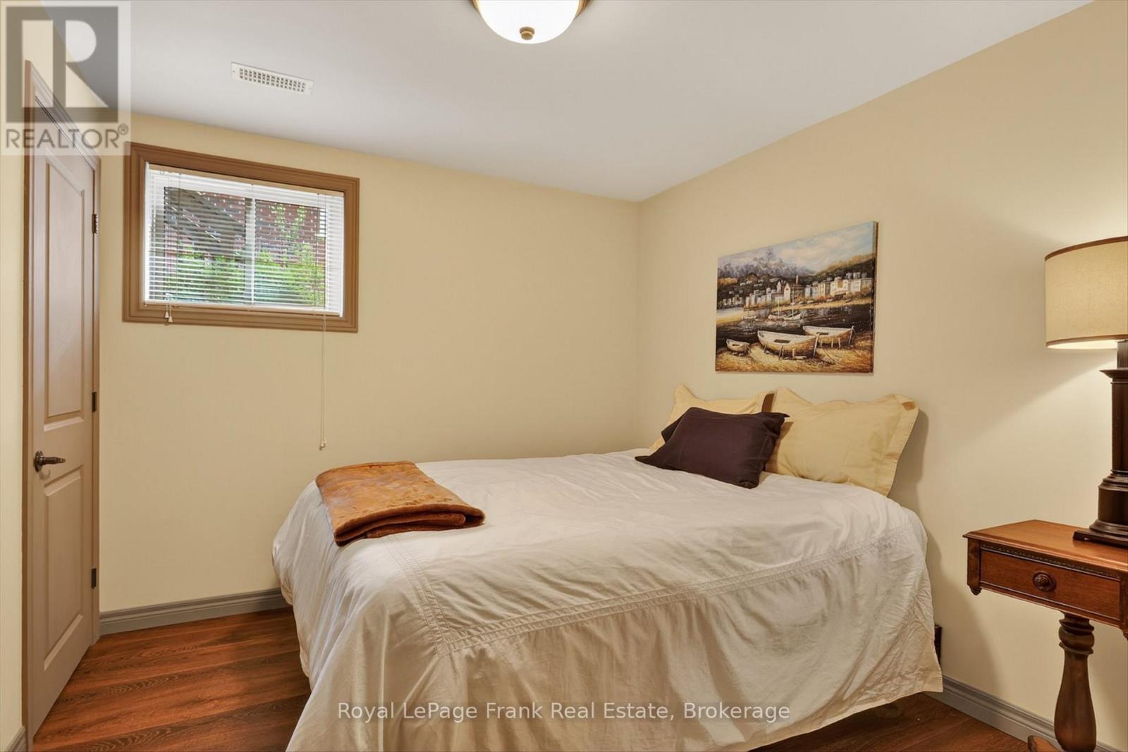 2379 Marsdale Drive, Peterborough (Ashburnham Ward 4), Ontario  K9L 0B7 - Photo 25 - X13233784