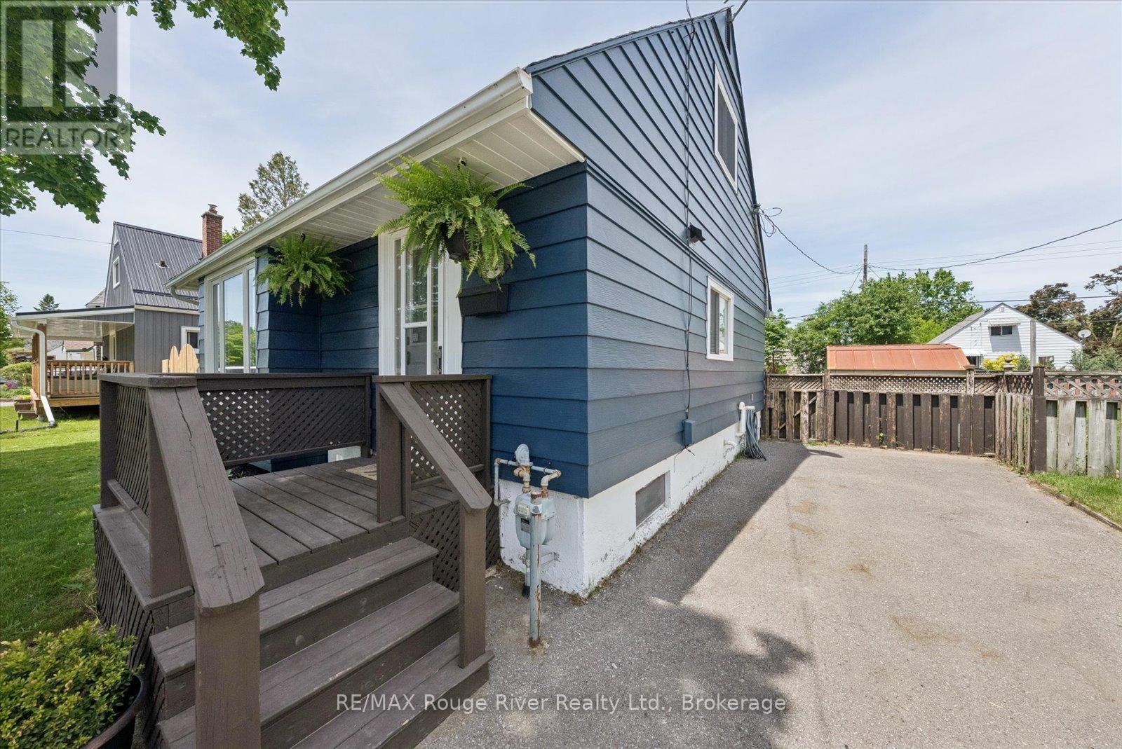 542 O'connell Road, Peterborough (Otonabee Ward 1), Ontario  K9J 4E3 - Photo 3 - X13234504