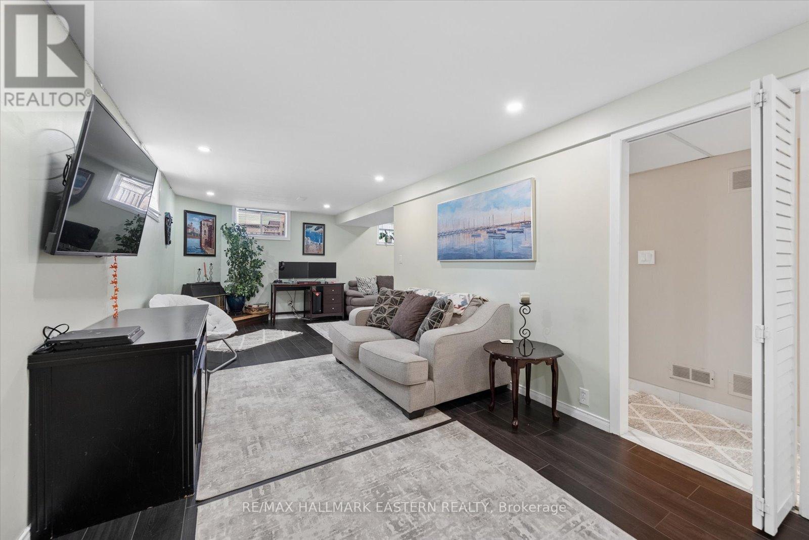 2538 Foxmeadow Road, Peterborough (Ashburnham Ward 4), Ontario  K9L 1X2 - Photo 21 - X13234600