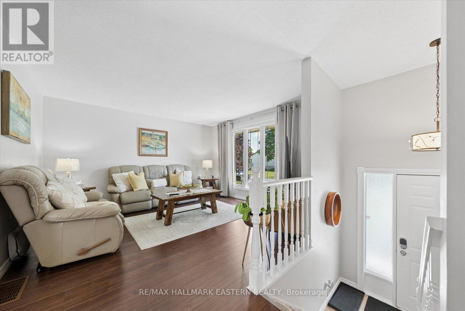 2538 Foxmeadow Road, Peterborough (Ashburnham Ward 4), Ontario  K9L 1X2 - Photo 4 - X13234600