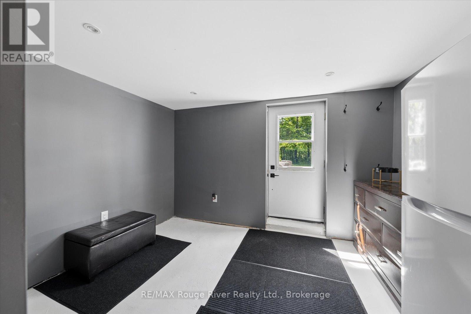 1004 Telecom Road, Kawartha Lakes (Manvers), Ontario  L0A 1K0 - Photo 22 - X13235468