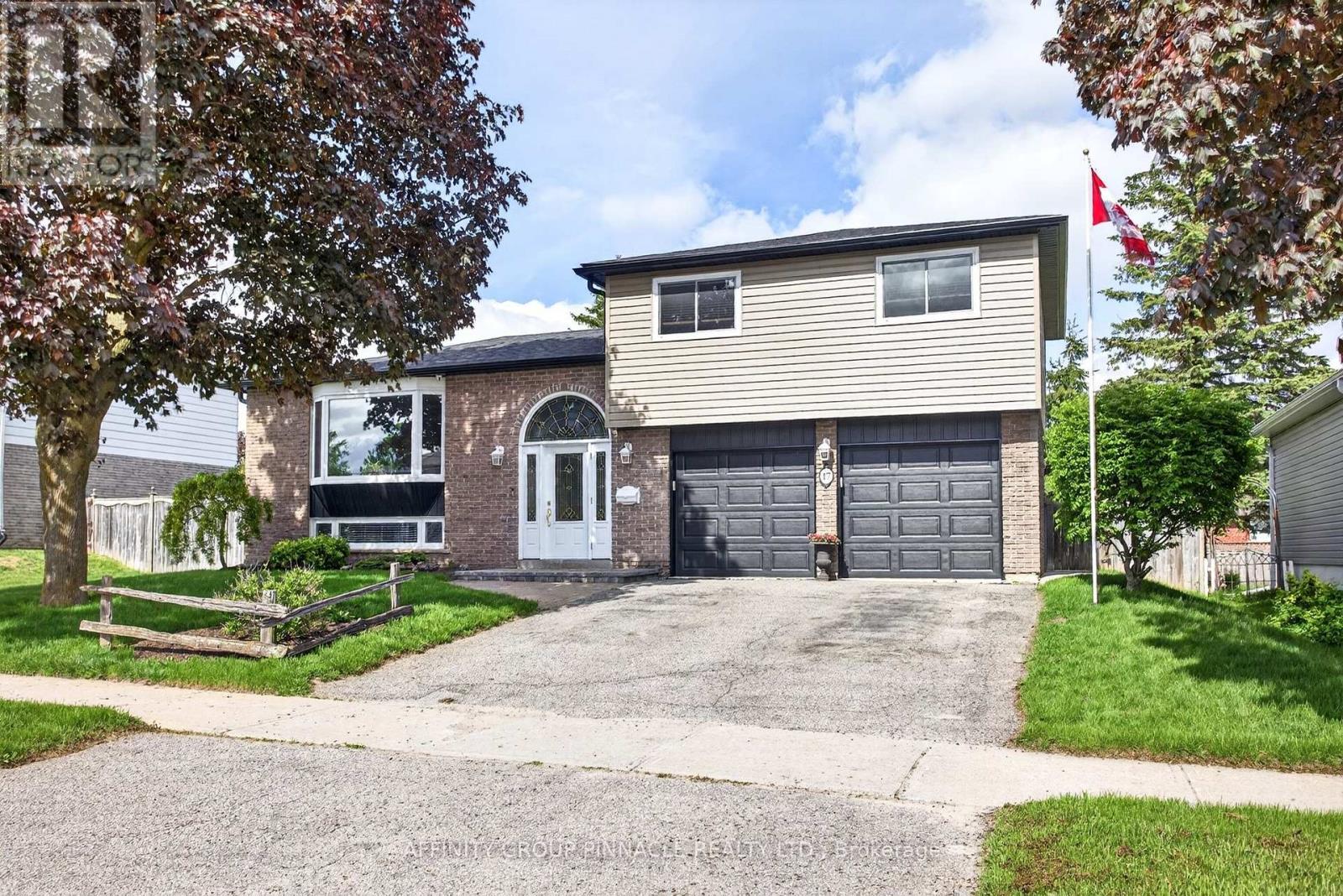 17 Edgewood Drive E, Kawartha Lakes (Lindsay), Ontario  K9V 4W2 - Photo 3 - X13235908