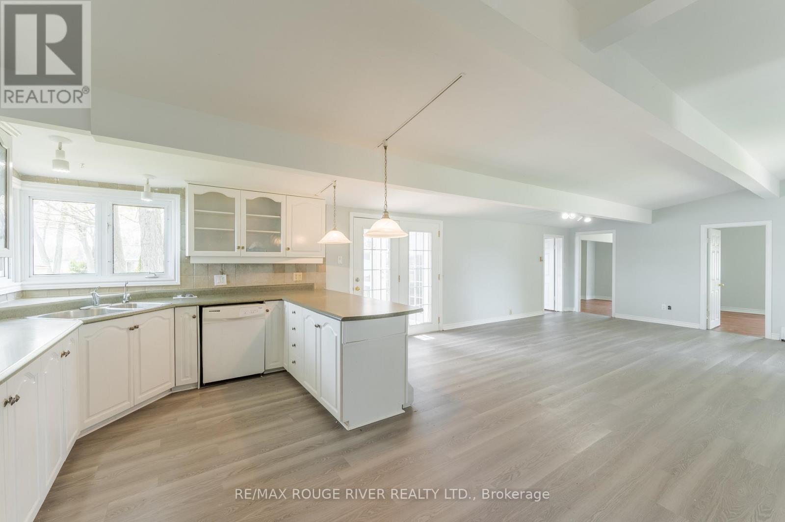 30 Edgewater Drive, Selwyn, Ontario  K0L 1T0 - Photo 8 - X13236302