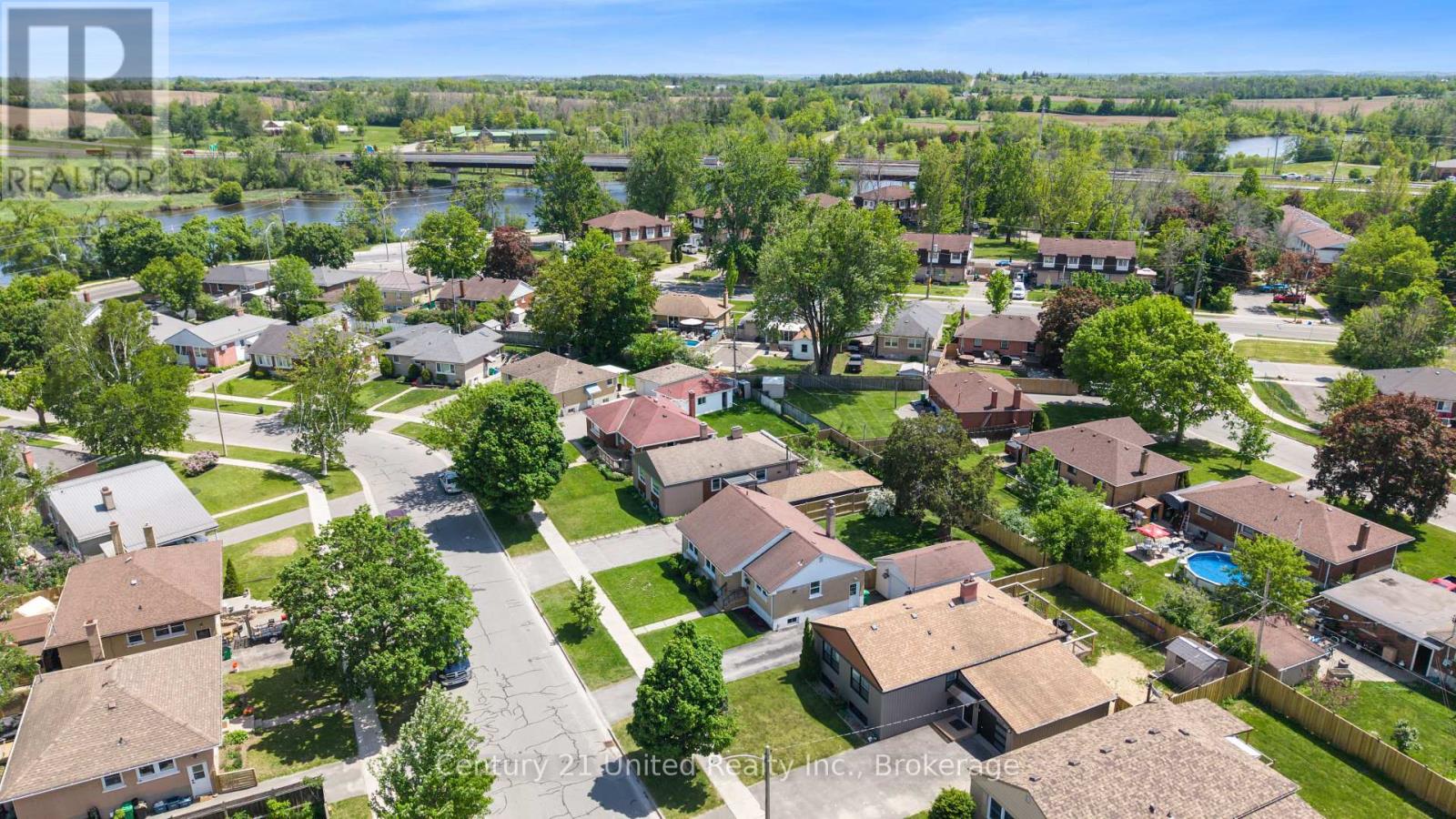 641 Harold Drive, Peterborough (Otonabee Ward 1), Ontario  K9J 3X9 - Photo 4 - X13236426