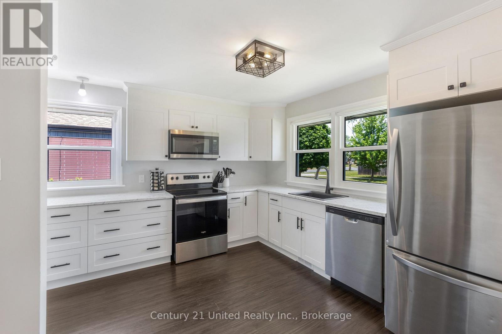641 Harold Drive, Peterborough (Otonabee Ward 1), Ontario  K9J 3X9 - Photo 6 - X13236426