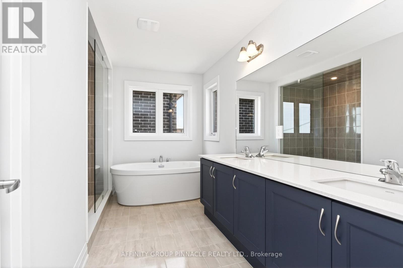 64 Butler Boulevard, Kawartha Lakes (Lindsay), Ontario  K9V 4R1 - Photo 18 - X13236986