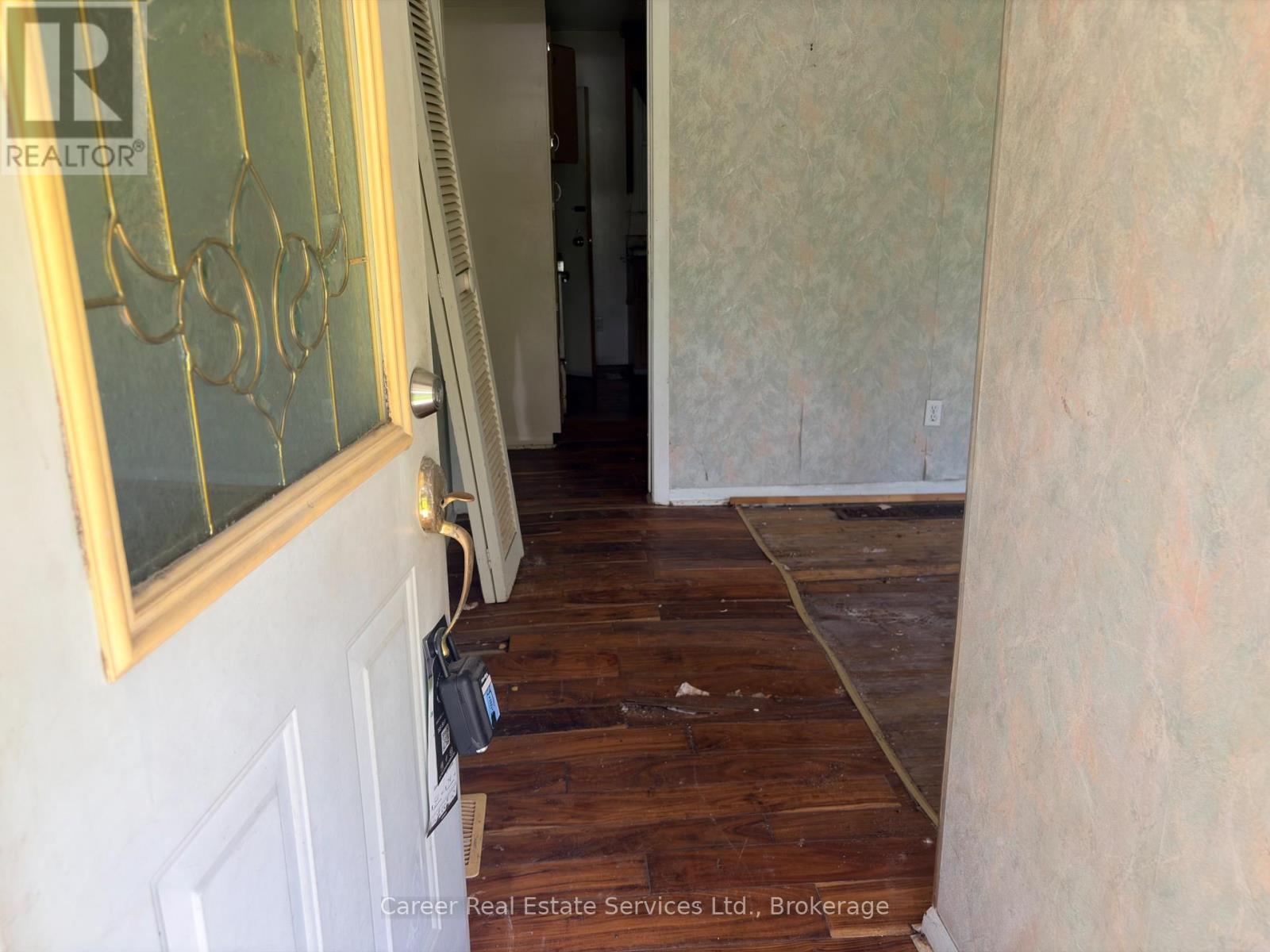 76 Springbrook Drive, Peterborough (Monaghan Ward 2), Ontario  K9J 1L1 - Photo 13 - X13238438