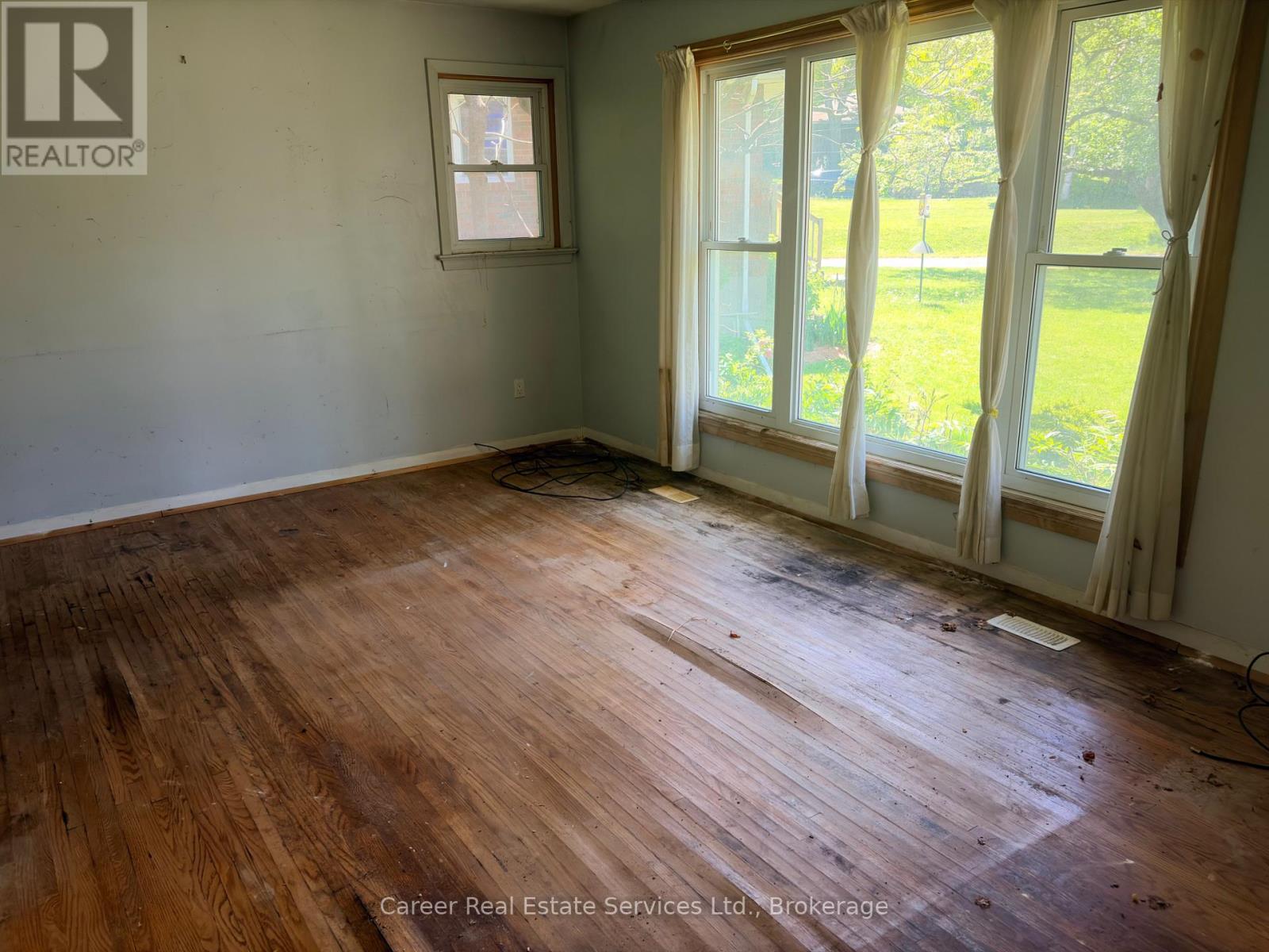 76 Springbrook Drive, Peterborough (Monaghan Ward 2), Ontario  K9J 1L1 - Photo 14 - X13238438