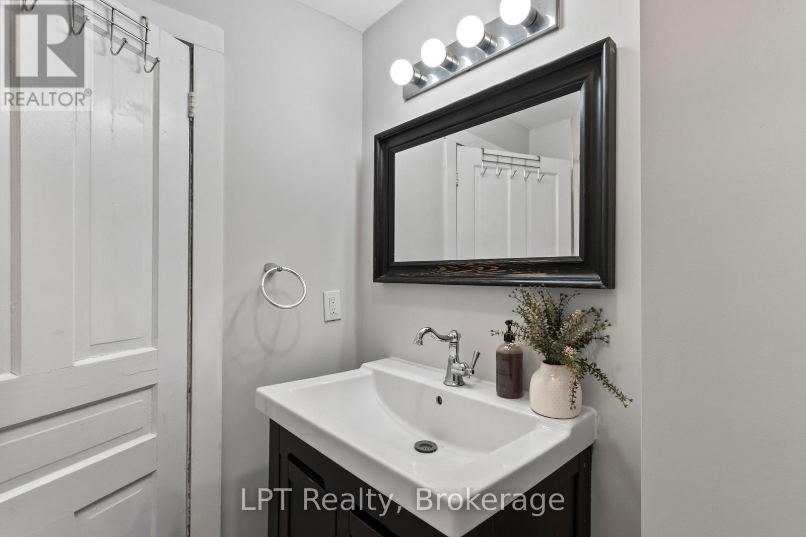 273 Bethune Street, Peterborough (Town Ward 3), Ontario  K9J 3L5 - Photo 18 - X13238534