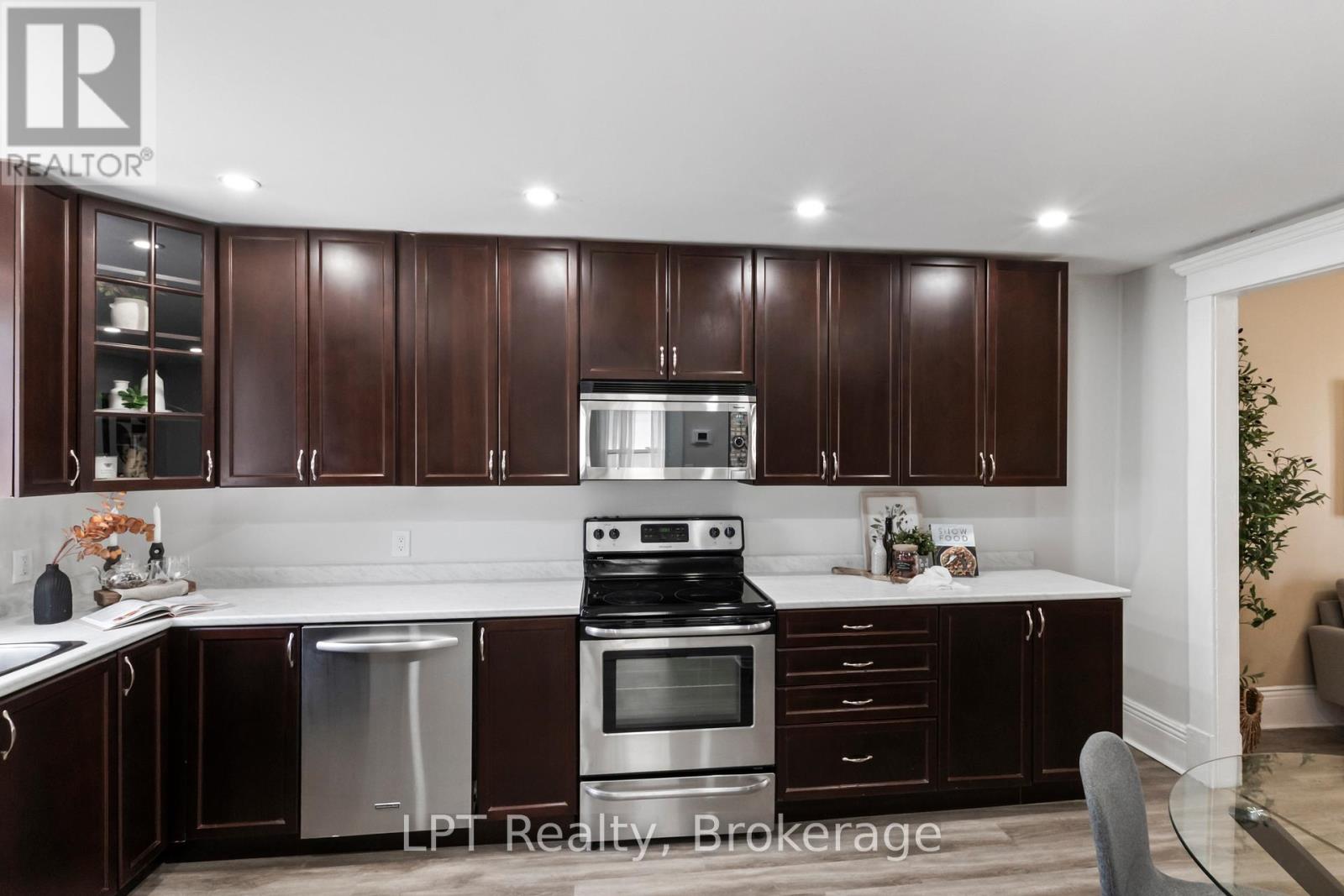 273 Bethune Street, Peterborough (Town Ward 3), Ontario  K9J 3L5 - Photo 7 - X13238534