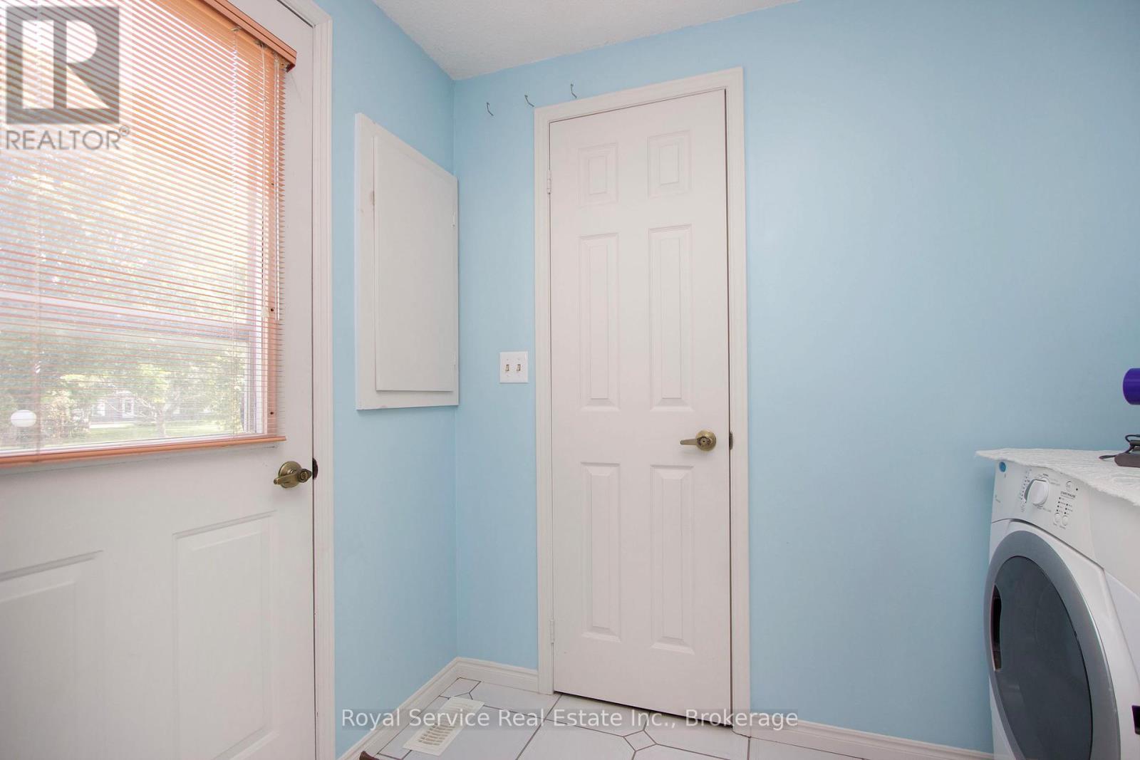 3 Fairway Drive, Clarington (Newcastle), Ontario  L1B 1B5 - Photo 19 - E13239470