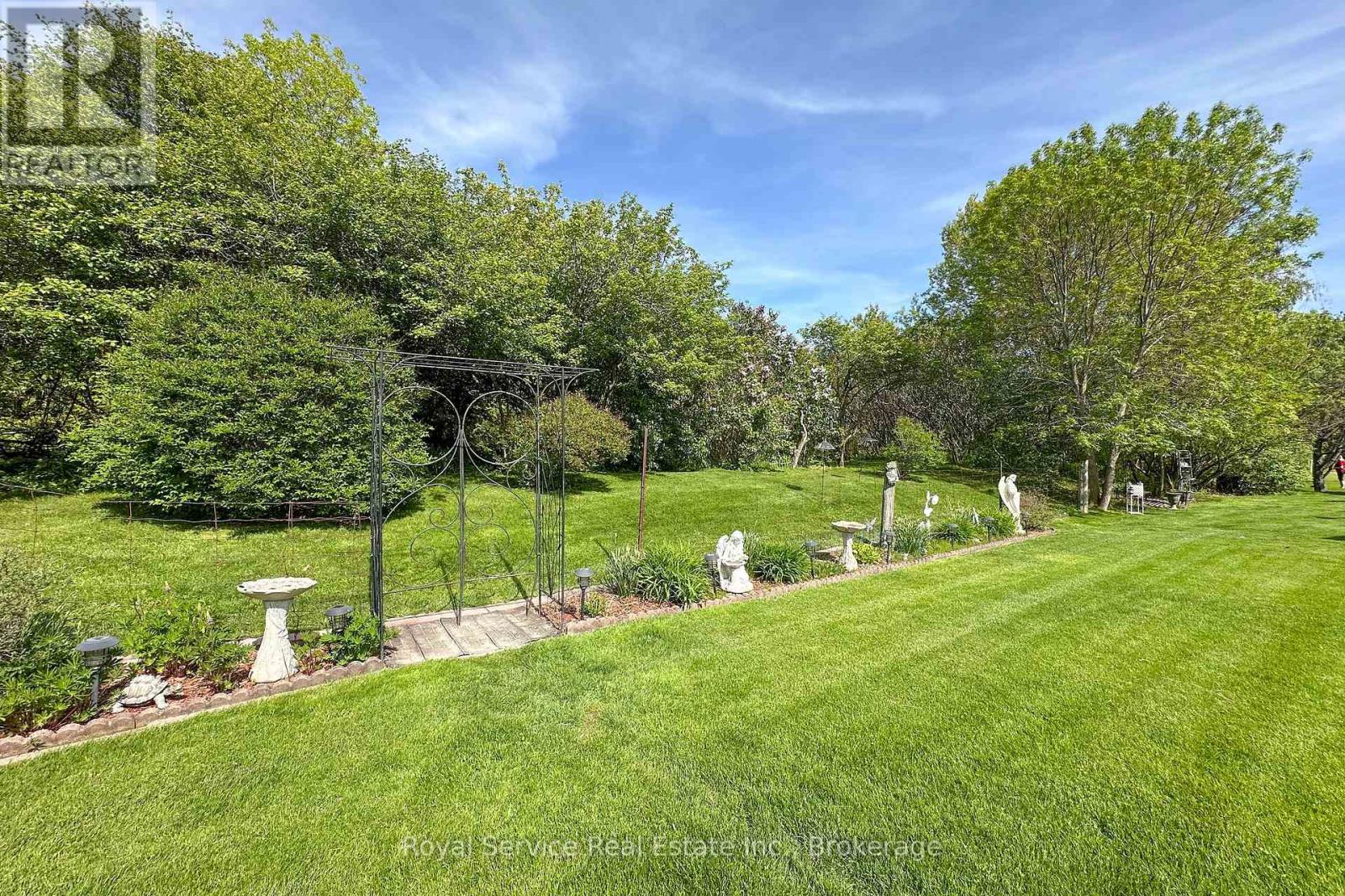 3 Fairway Drive, Clarington (Newcastle), Ontario  L1B 1B5 - Photo 33 - E13239470