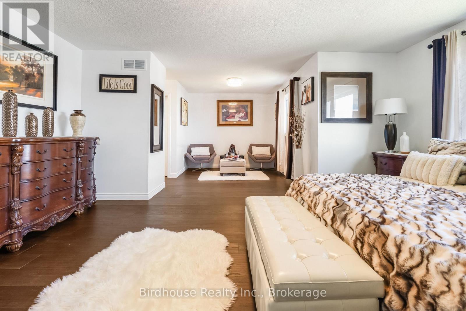 26 Walker Street, Kawartha Lakes (Lindsay), Ontario  K9V 6C2 - Photo 26 - X13239138