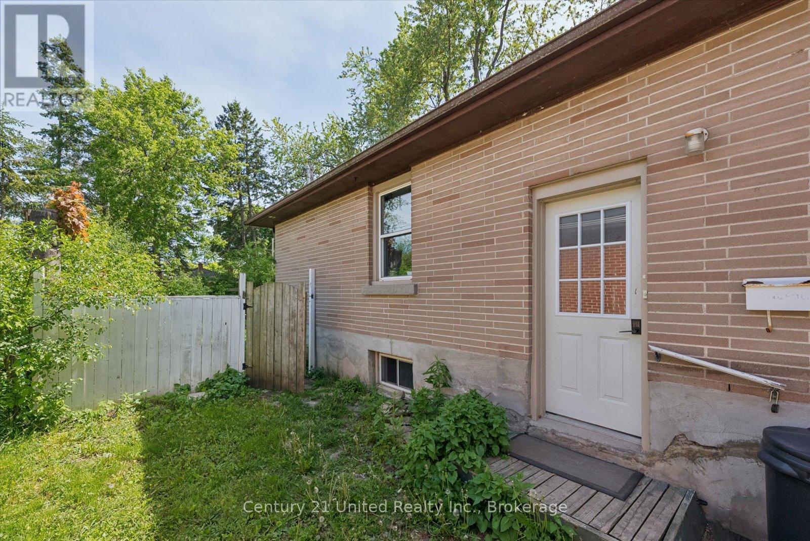 193 Shelbourne Street, Peterborough (Northcrest Ward 5), Ontario  K9H 5K3 - Photo 49 - X13239170