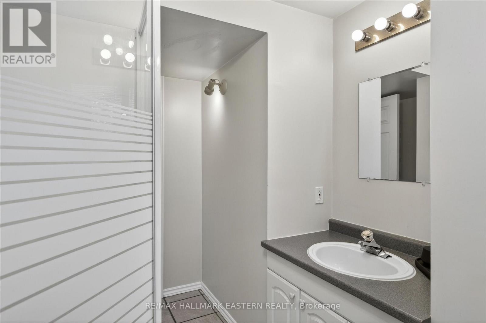 890 Chapel Road, Peterborough (Ashburnham Ward 4), Ontario  K9H 7M3 - Photo 25 - X13239798