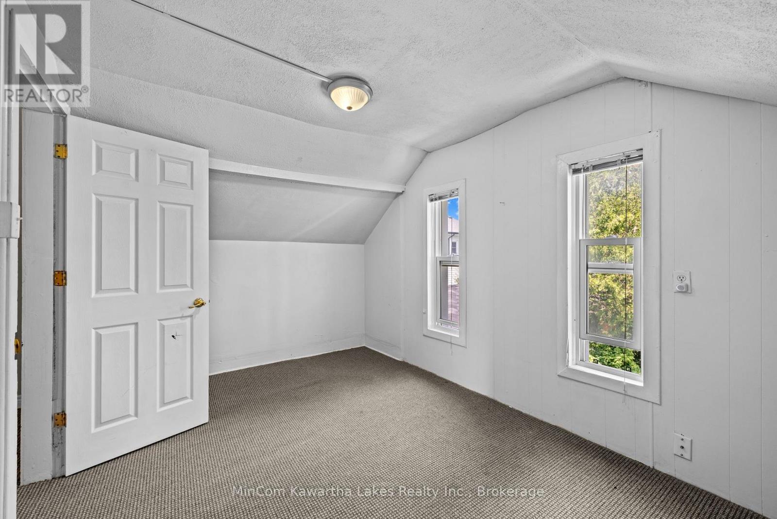 270 Sherbrooke Street, Peterborough (Town Ward 3), Ontario  K9J 2N6 - Photo 17 - X13240182