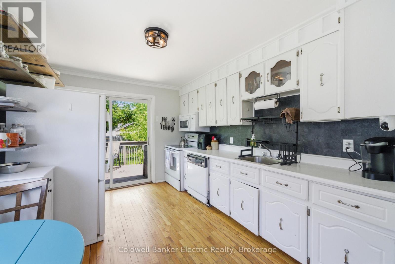 780 Brown Street, Peterborough (Otonabee Ward 1), Ontario  K9J 4K8 - Photo 8 - X13241586