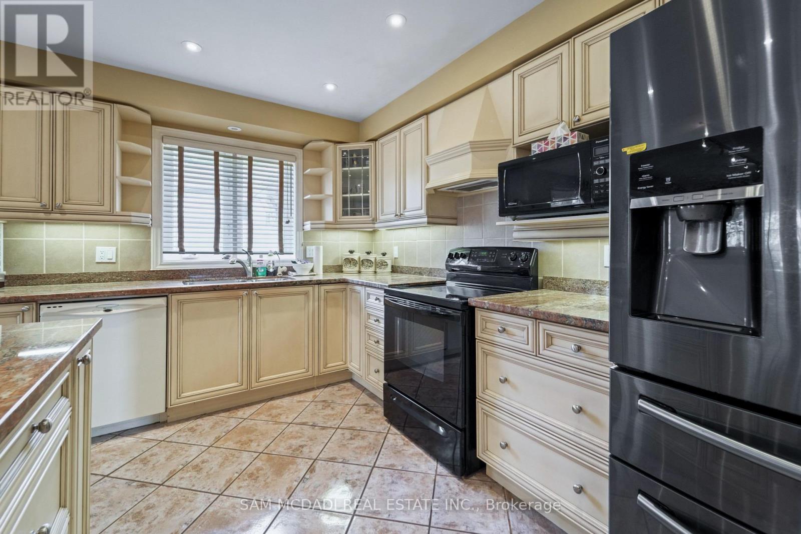84 Maryland Drive, Selwyn, Ontario  K9J 6X3 - Photo 9 - X13241498