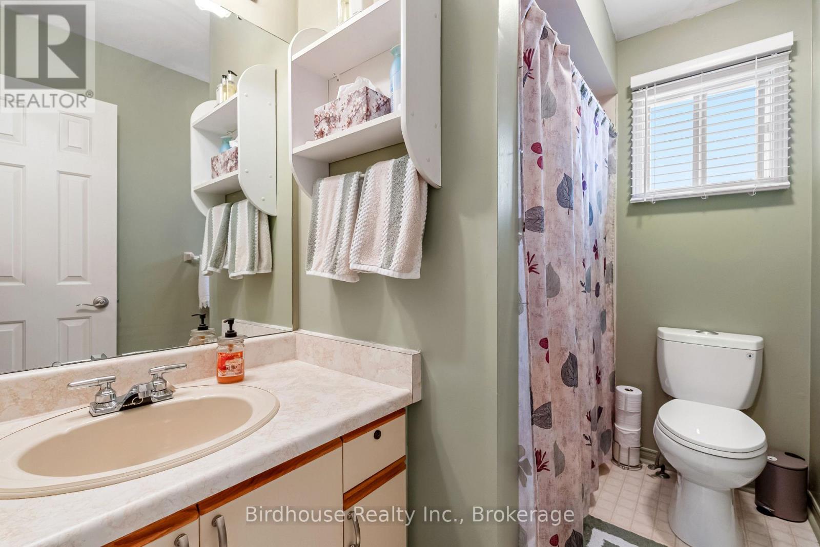 96 Foster Creek Drive, Clarington (Newcastle), Ontario  L1B 1G5 - Photo 20 - E13242124