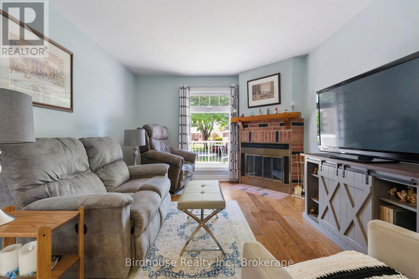 96 Foster Creek Drive, Clarington (Newcastle), Ontario  L1B 1G5 - Photo 5 - E13242124