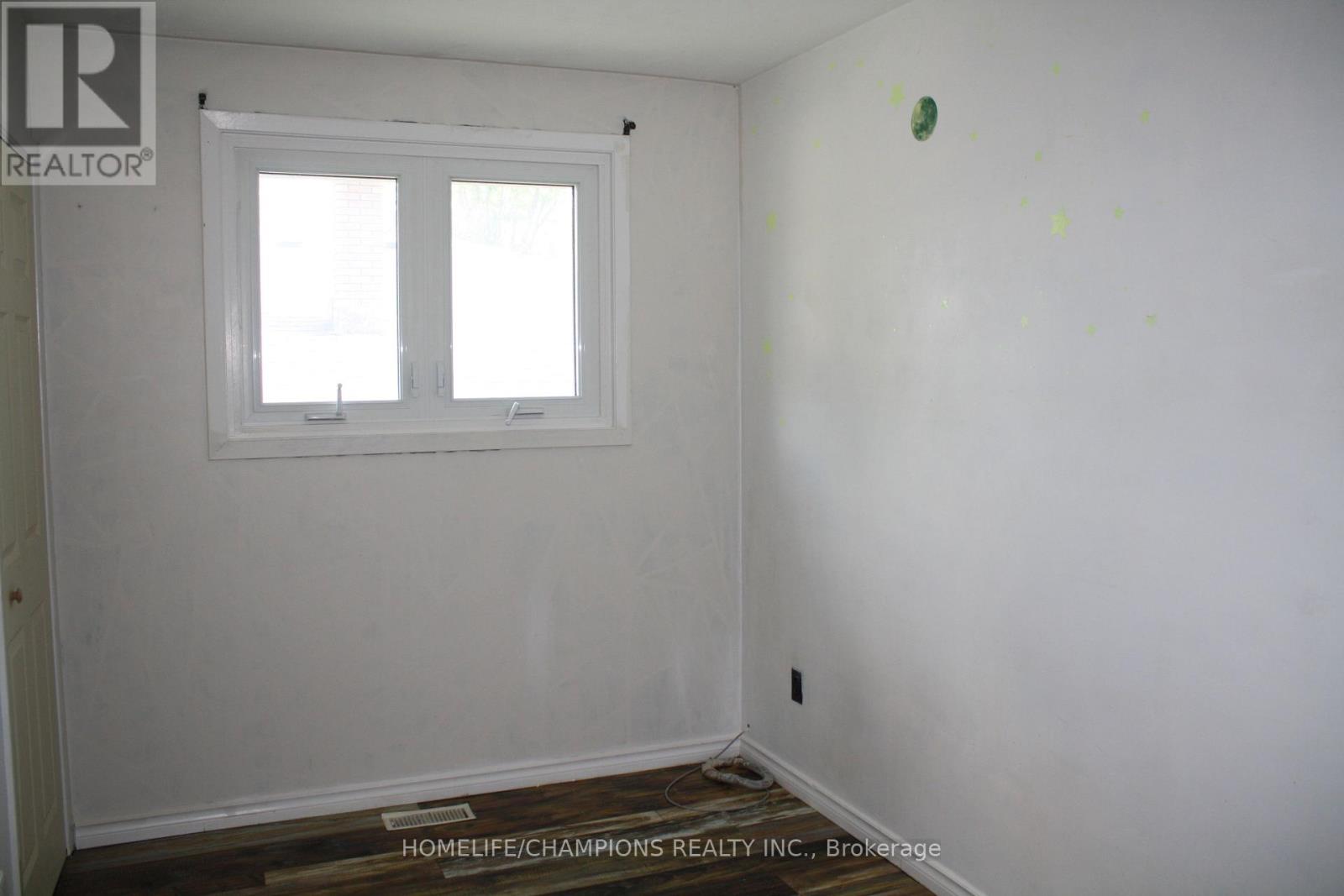 711 Otonabee Drive, Peterborough (Ashburnham Ward 4), Ontario  K9J 7P8 - Photo 10 - X13242542