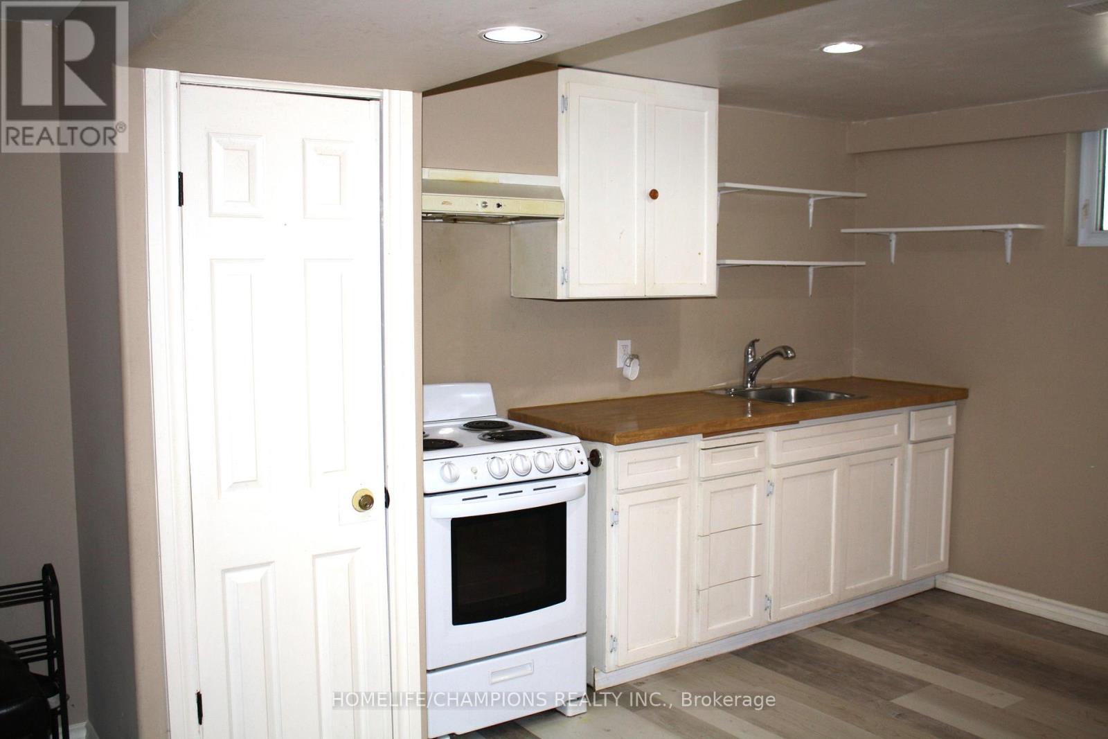 711 Otonabee Drive, Peterborough (Ashburnham Ward 4), Ontario  K9J 7P8 - Photo 19 - X13242542