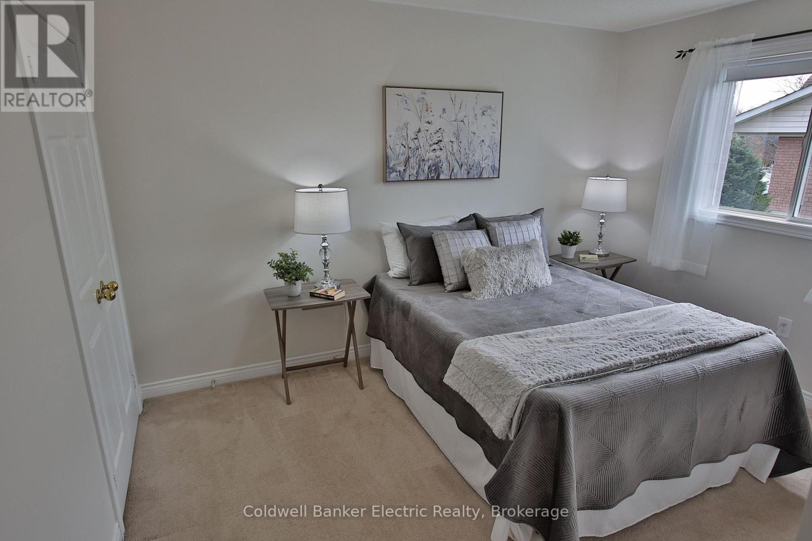 1830 Stratton Avenue, Peterborough (Otonabee Ward 1), Ontario  K9K 2E6 - Photo 19 - X13243422