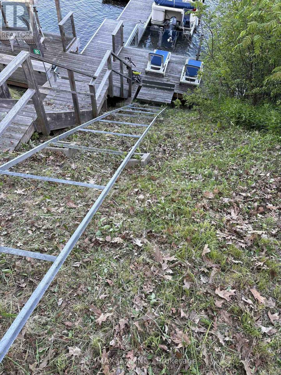 82 Cow Island, Otonabee-South Monaghan, Ontario  K9J 6X8 - Photo 6 - X13245426
