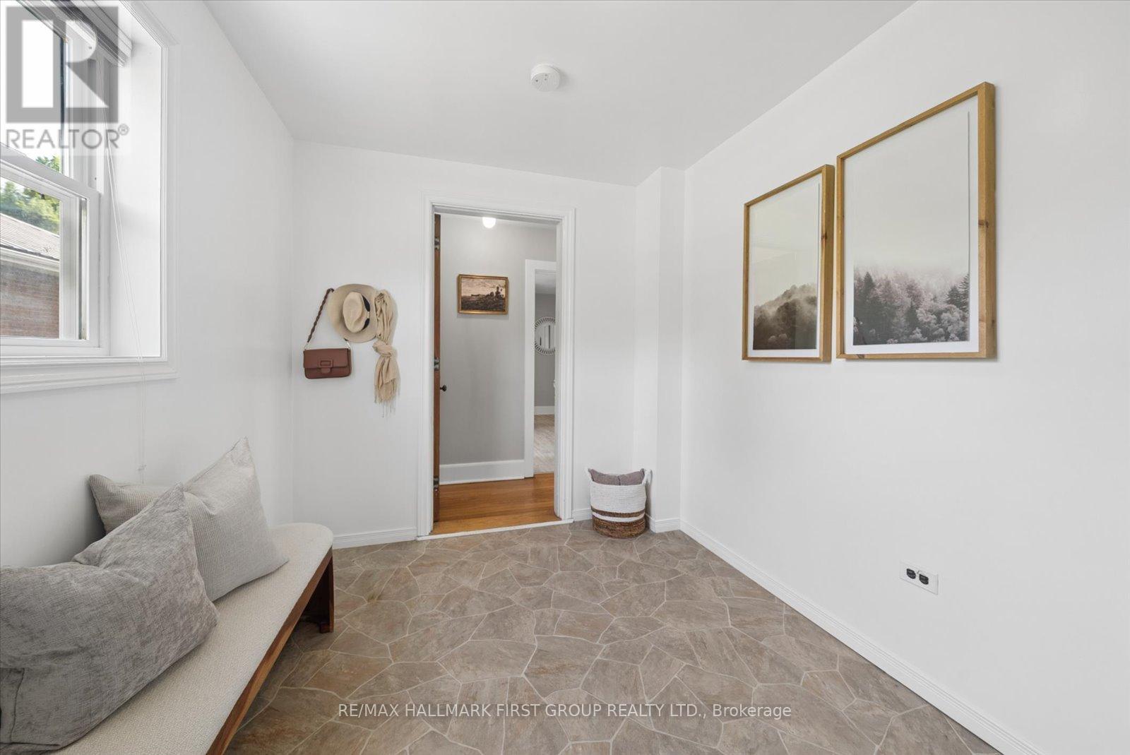 2511 Bensfort Road, Peterborough (Ashburnham Ward 4), Ontario  K9J 1C7 - Photo 3 - X13246566