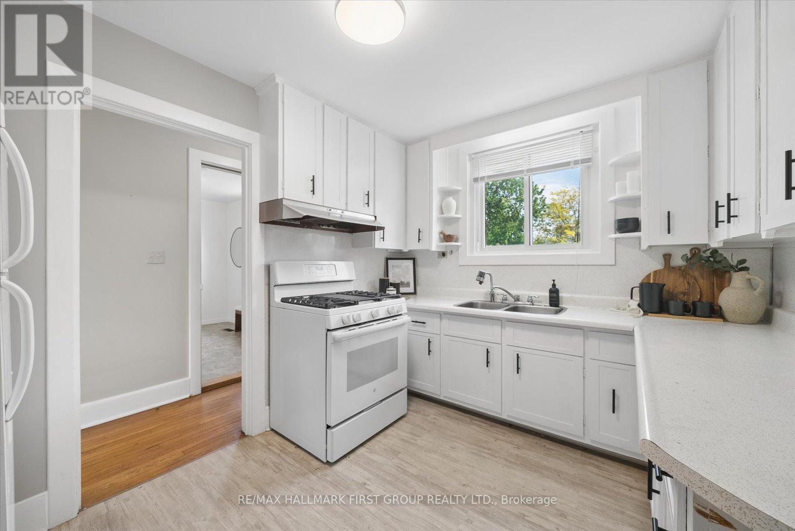 2511 Bensfort Road, Peterborough (Ashburnham Ward 4), Ontario  K9J 1C7 - Photo 9 - X13246566