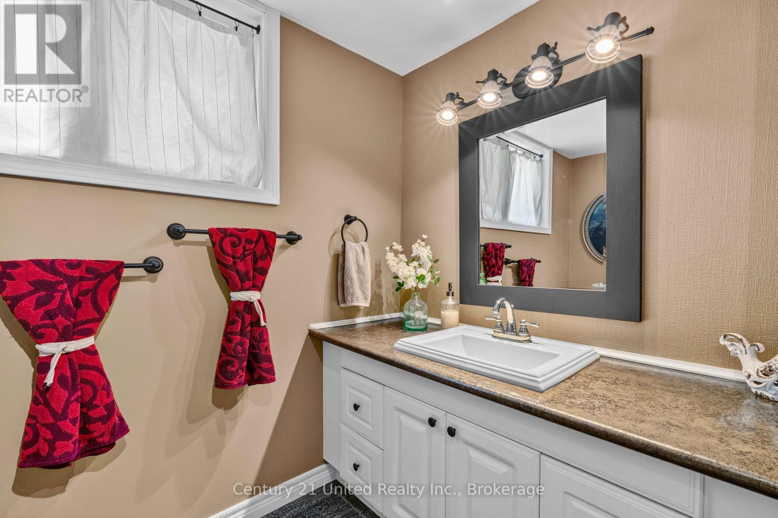 2872 Lakefield Road, Selwyn, Ontario  K9J 6X5 - Photo 21 - X13246844