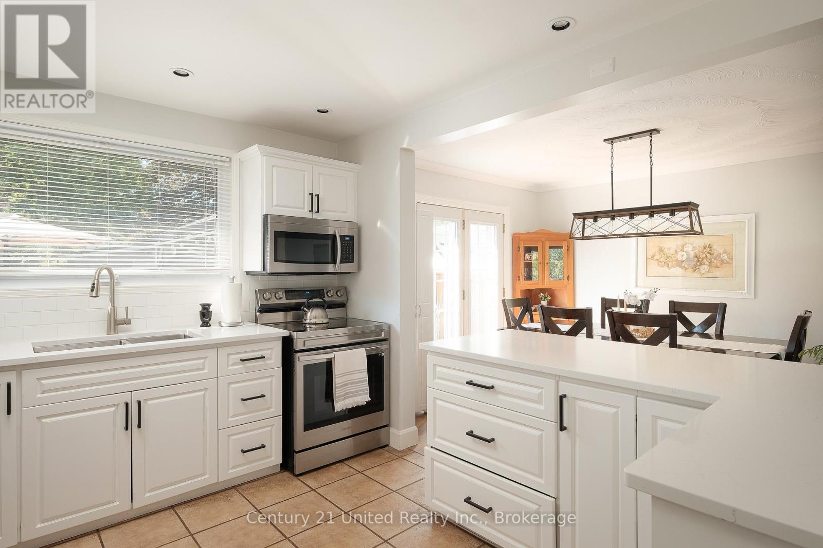 1233 Franklin Drive, Peterborough (Northcrest Ward 5), Ontario  K9H 6Z3 - Photo 10 - X13246946
