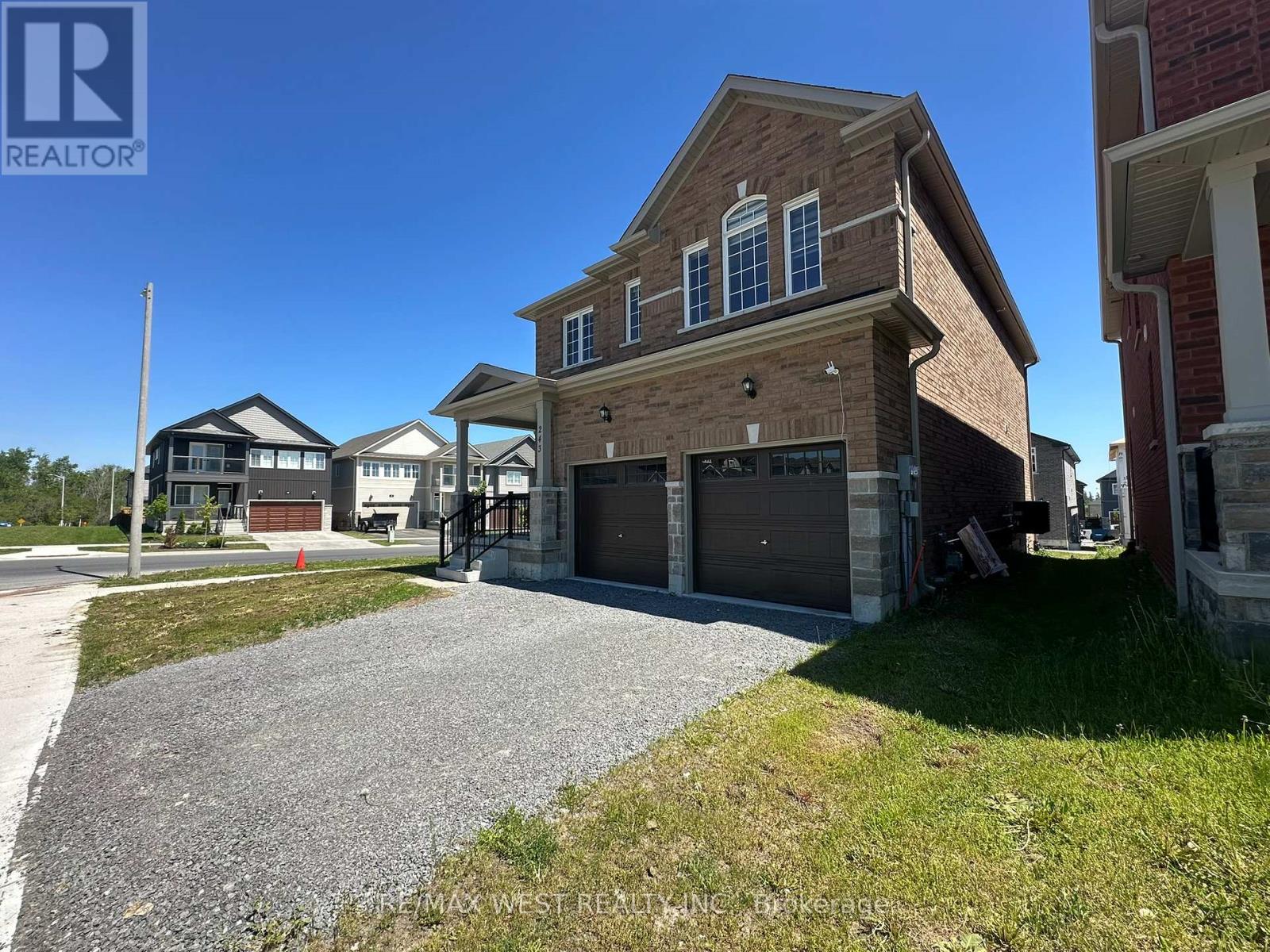 243 O Neil Street, Peterborough (Monaghan Ward 2), Ontario  K9K 0H8 - Photo 3 - X13246976