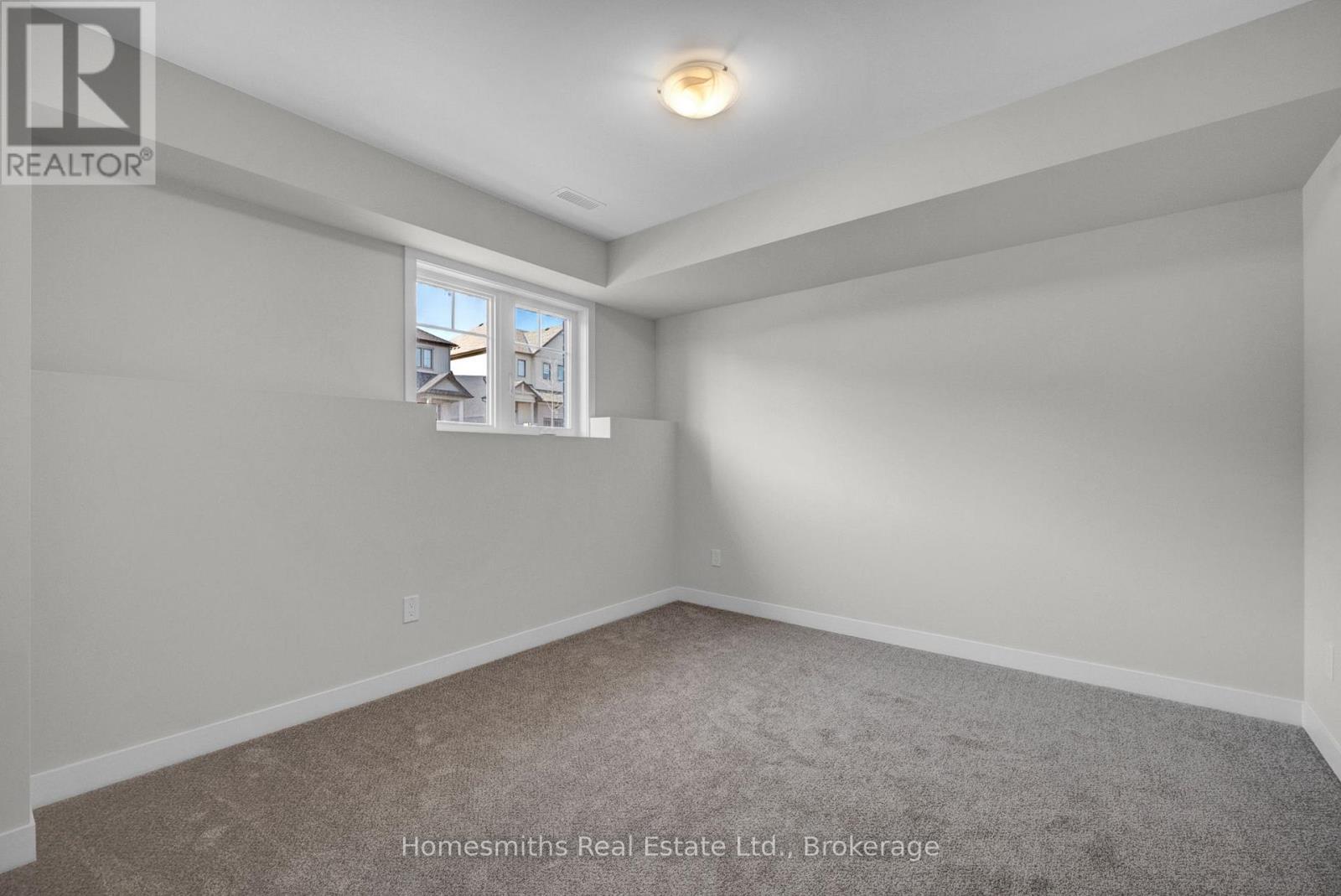 14 Nady Lane, Clarington (Newcastle), Ontario  L1B 0X1 - Photo 3 - E13247292