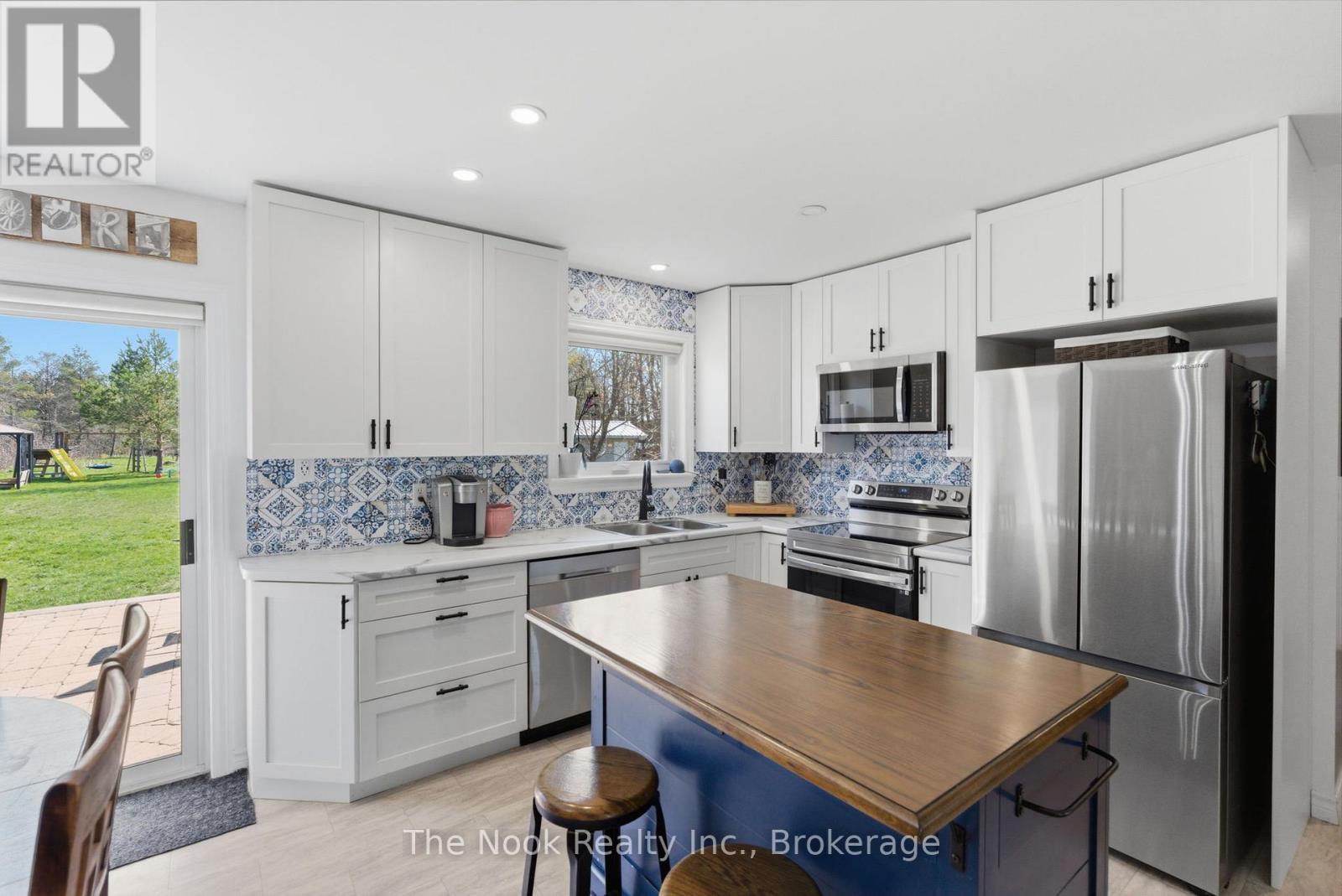 1545 Camp Line Road, Douro-Dummer, Ontario  K0L 2H0 - Photo 12 - X13247520