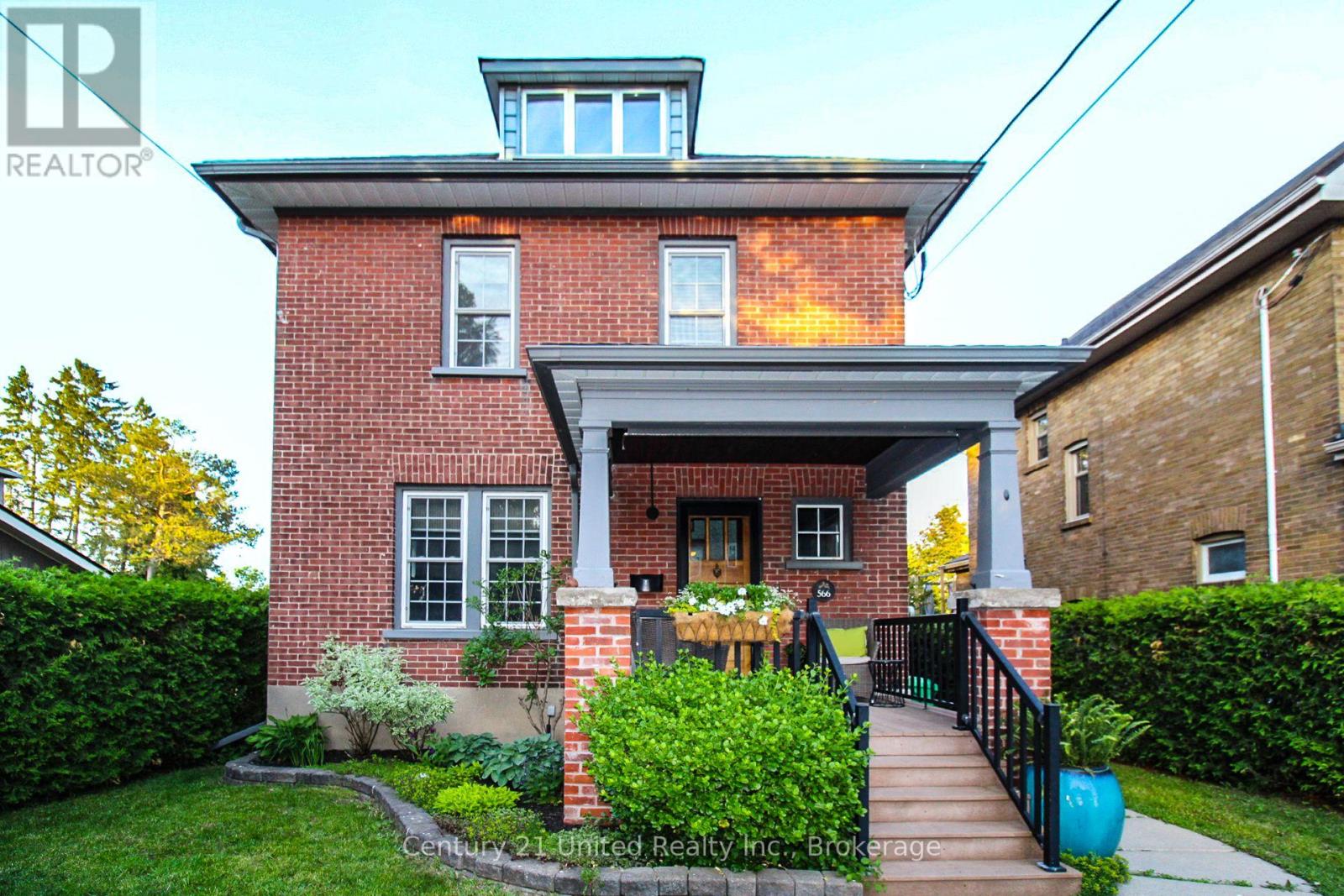 566 WATERFORD STREET, peterborough (town ward 3), Ontario