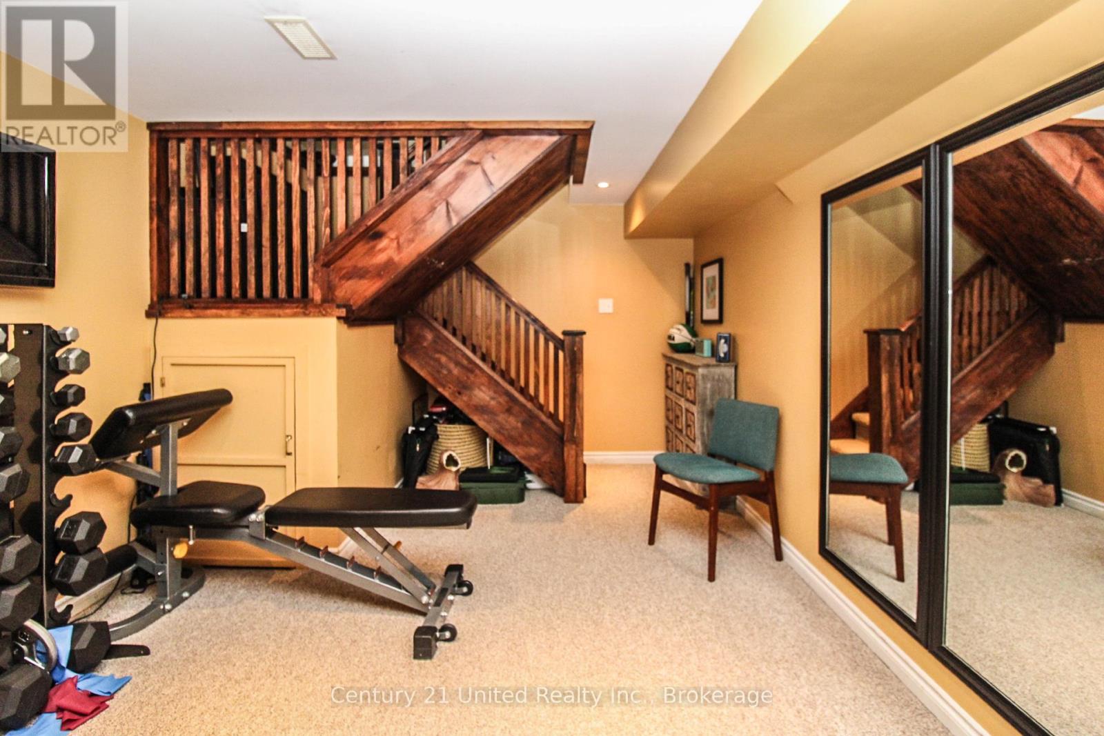 566 Waterford Street, Peterborough (Town Ward 3), Ontario  K9H 3K6 - Photo 37 - X13247844